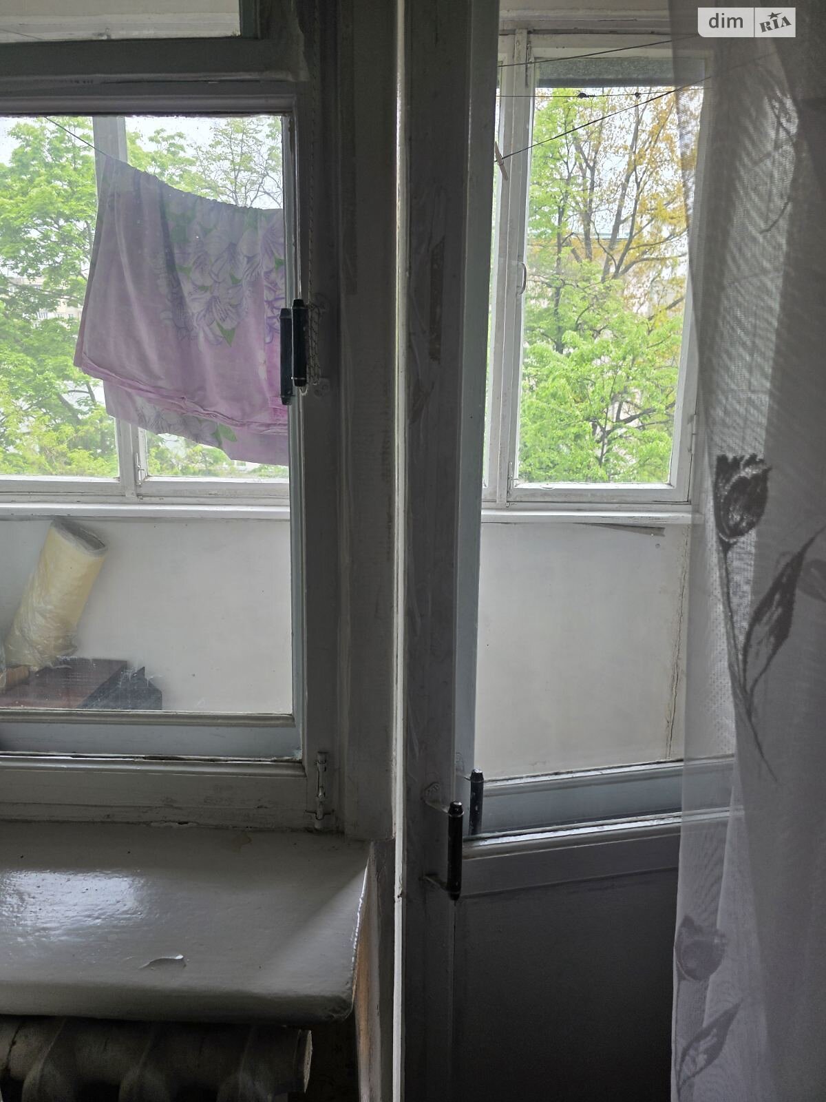 2-Room Apartment on Polovetska Street, 4/9 Floor