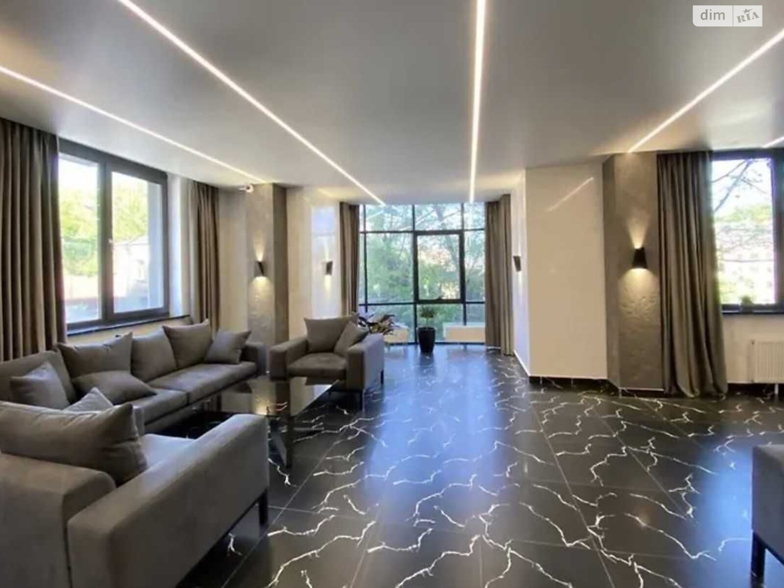 3-bedroom premium apartment in Green Castle club house on Mirna Street