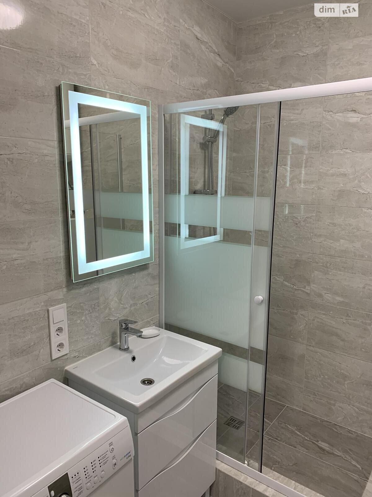 Long-term rental of a 1-room apartment on Holosiivskyi Ave. 130/57
