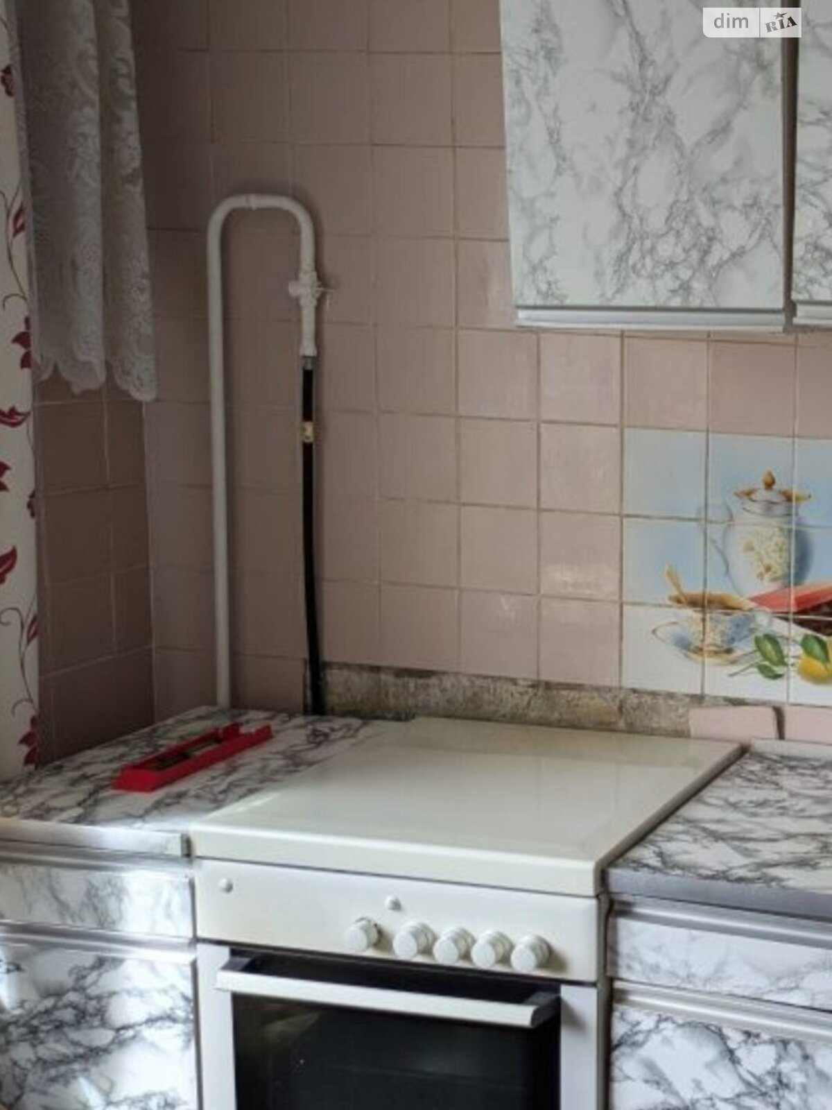One-room apartment with furniture and appliances for decent tenants