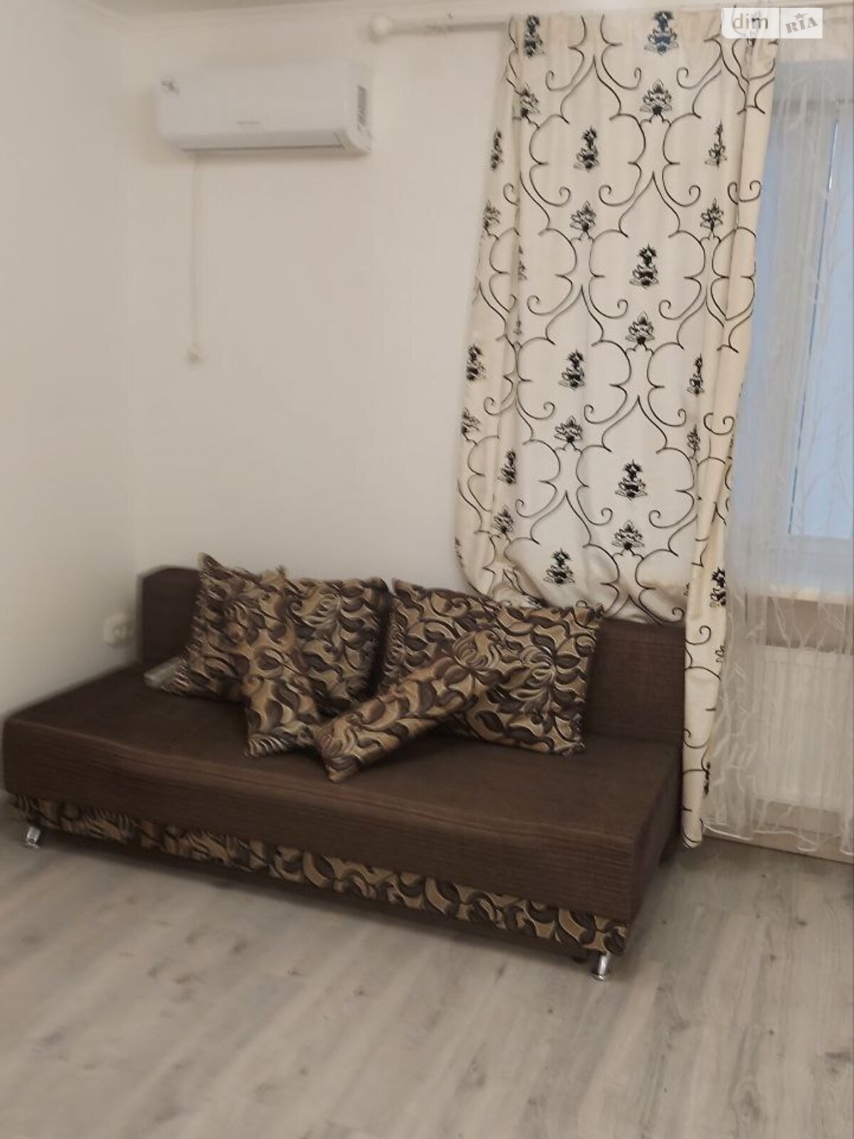 Spacious 1-bedroom apartment in Daffy district with parking