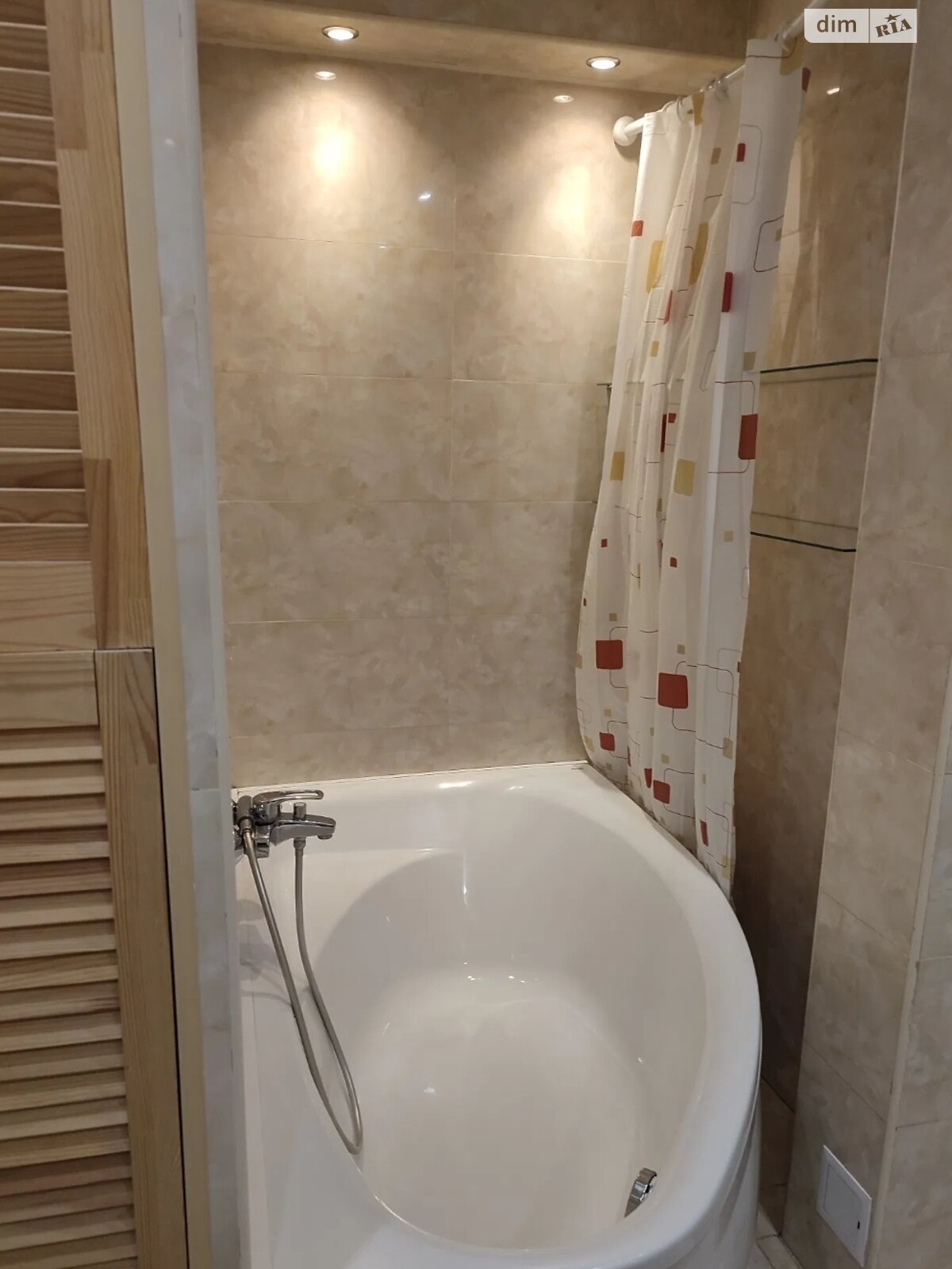 Stylish Apartment on Left Bank of Dnieper with Comfortable Features