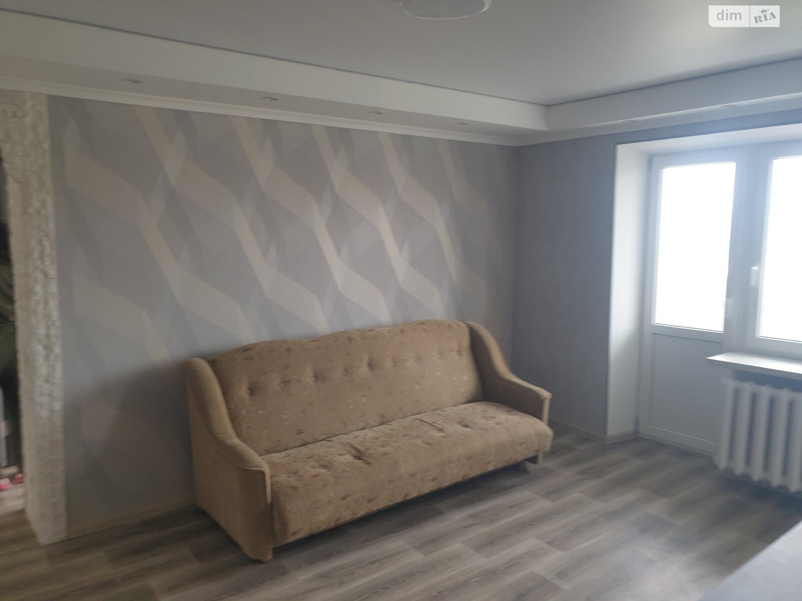 3-room apartment with Euro renovation near Demeyivska metro