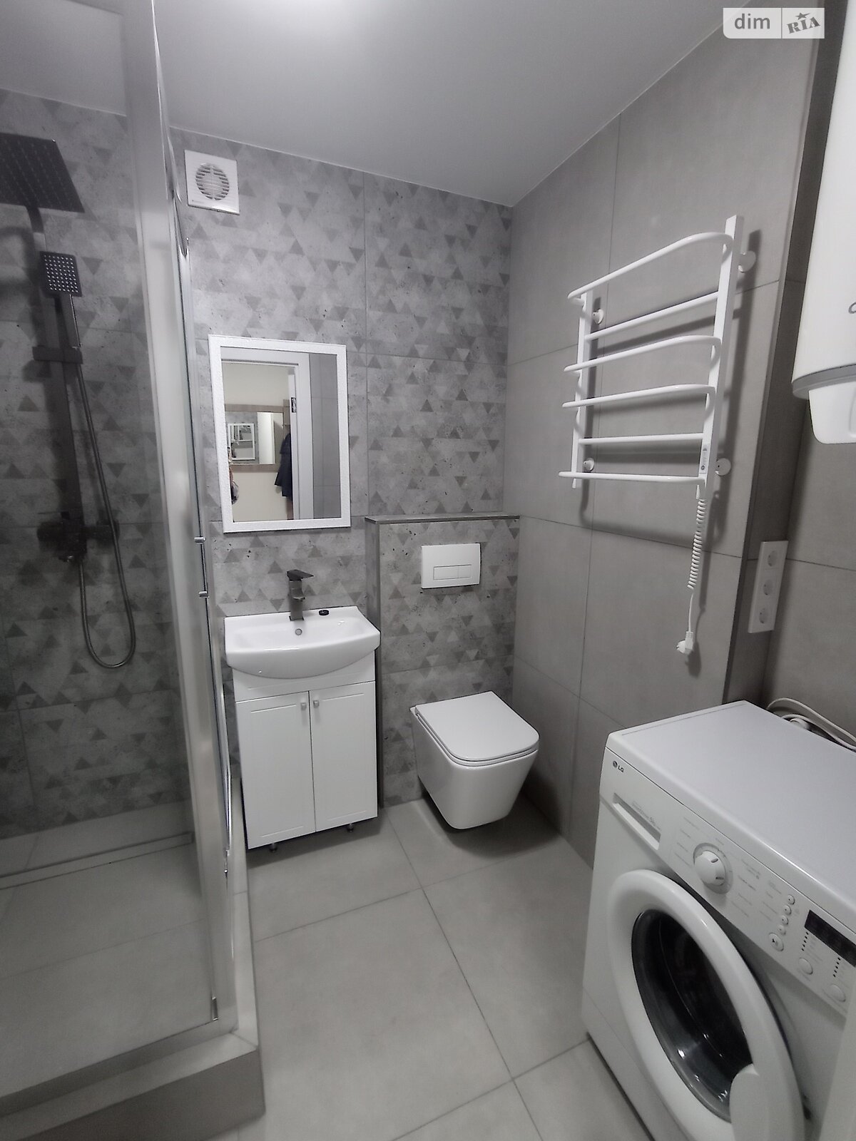 1-bedroom apartment on Yangelya Street, new renovation, fully furnished
