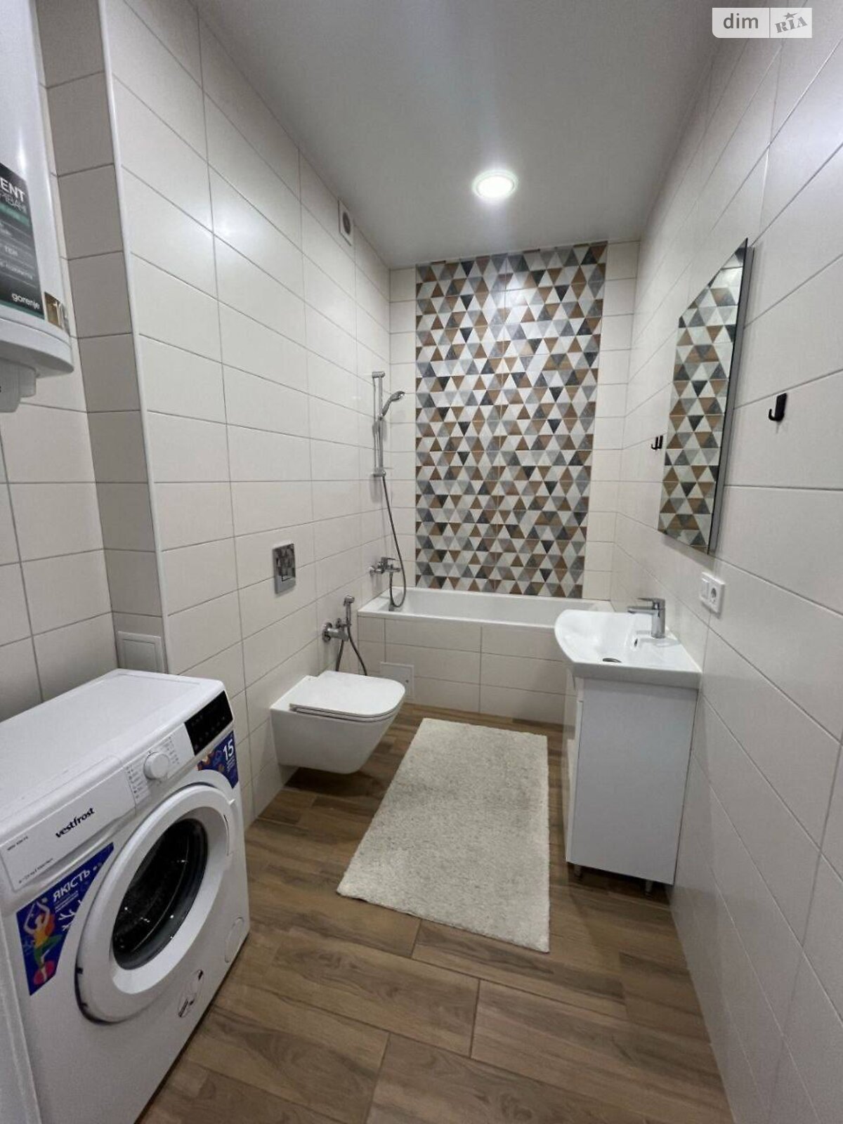 2-Room Apartment in Zvezdn Bulvar Complex, 16th Floor
