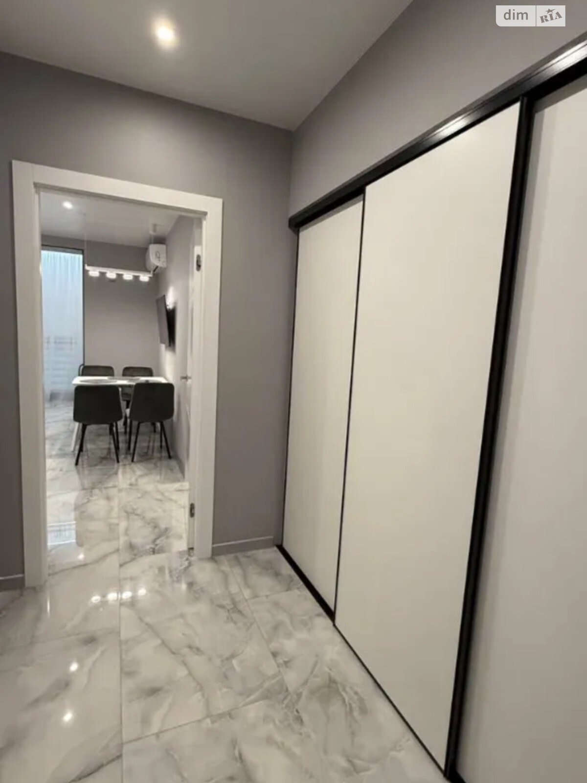 Modern Apartment in Dnipro with Designer Interior