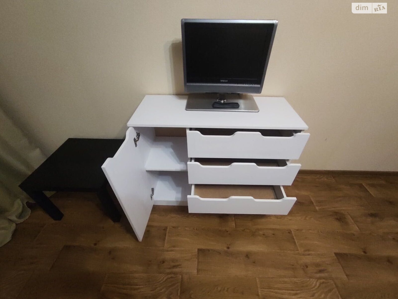 1-bedroom apartment in Navigator Complex, bright and spacious