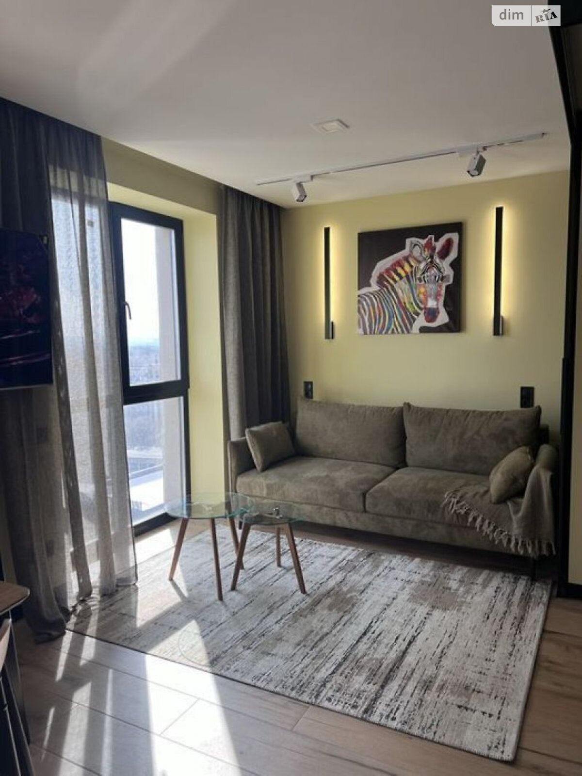 1-Bedroom Business-Class Apartment in Best House Complex