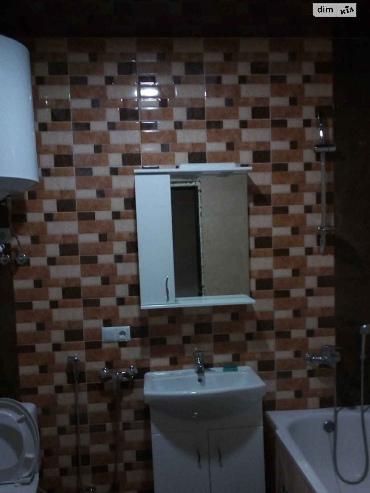 Studio Apartment on Kharkiv Highway, Close to Leningradskaya Square