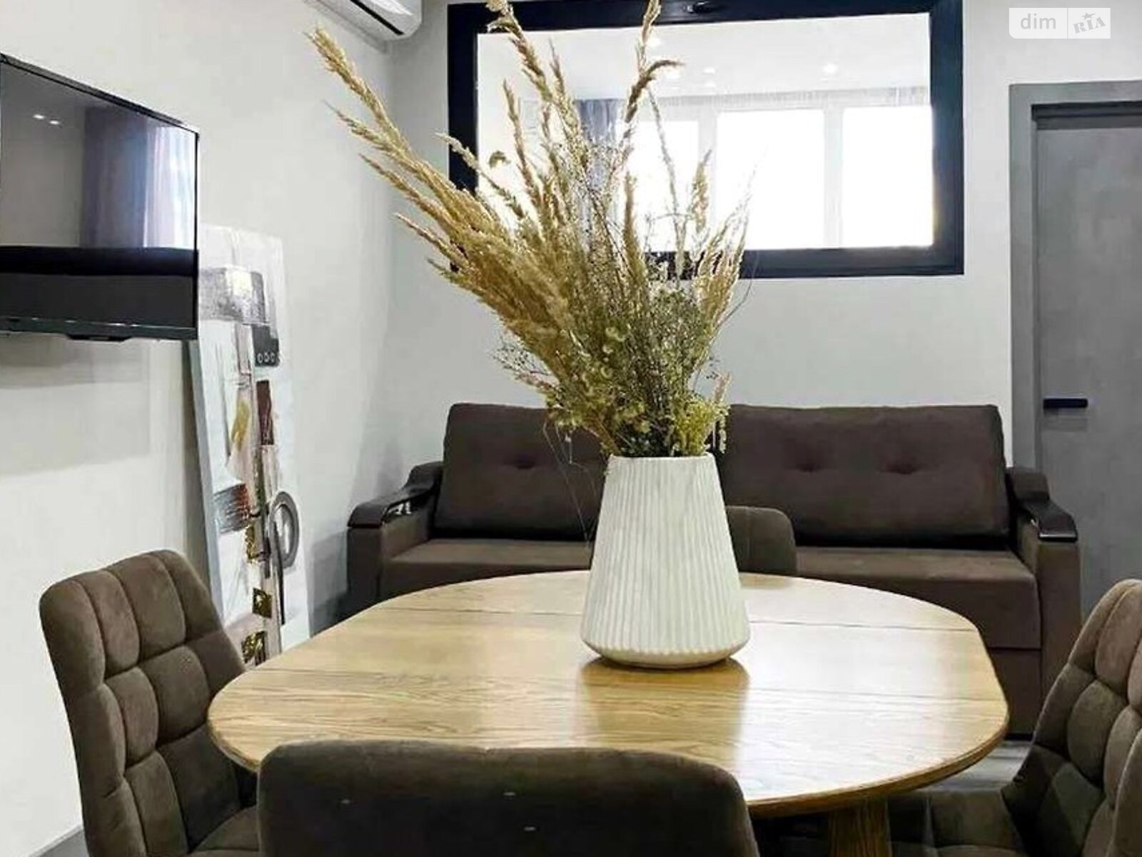 Fully Equipped Studio Apartment with Two Bedrooms and Large Bathroom