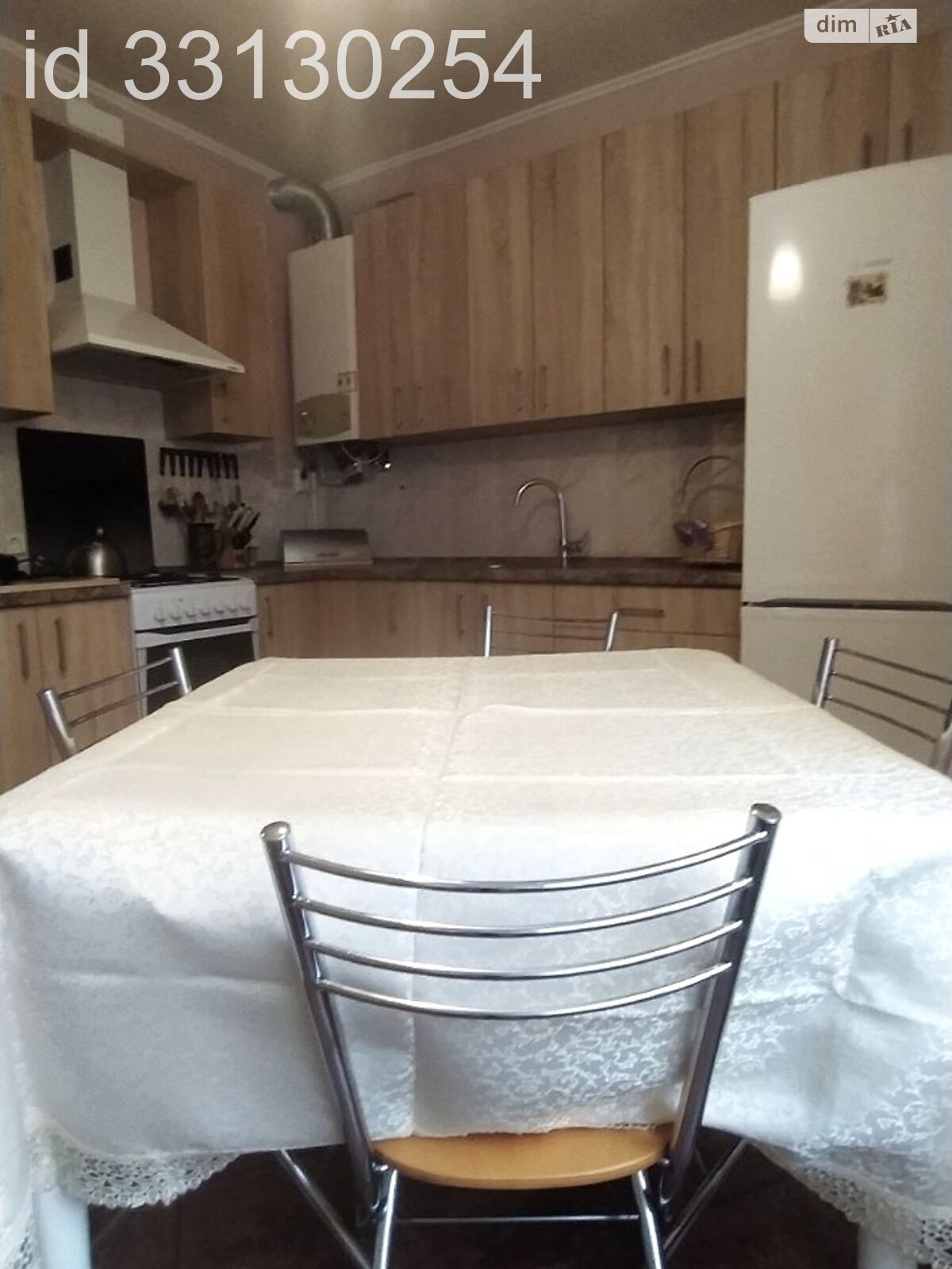 Spacious 2-Room Apartment in City Center with Quality Renovation