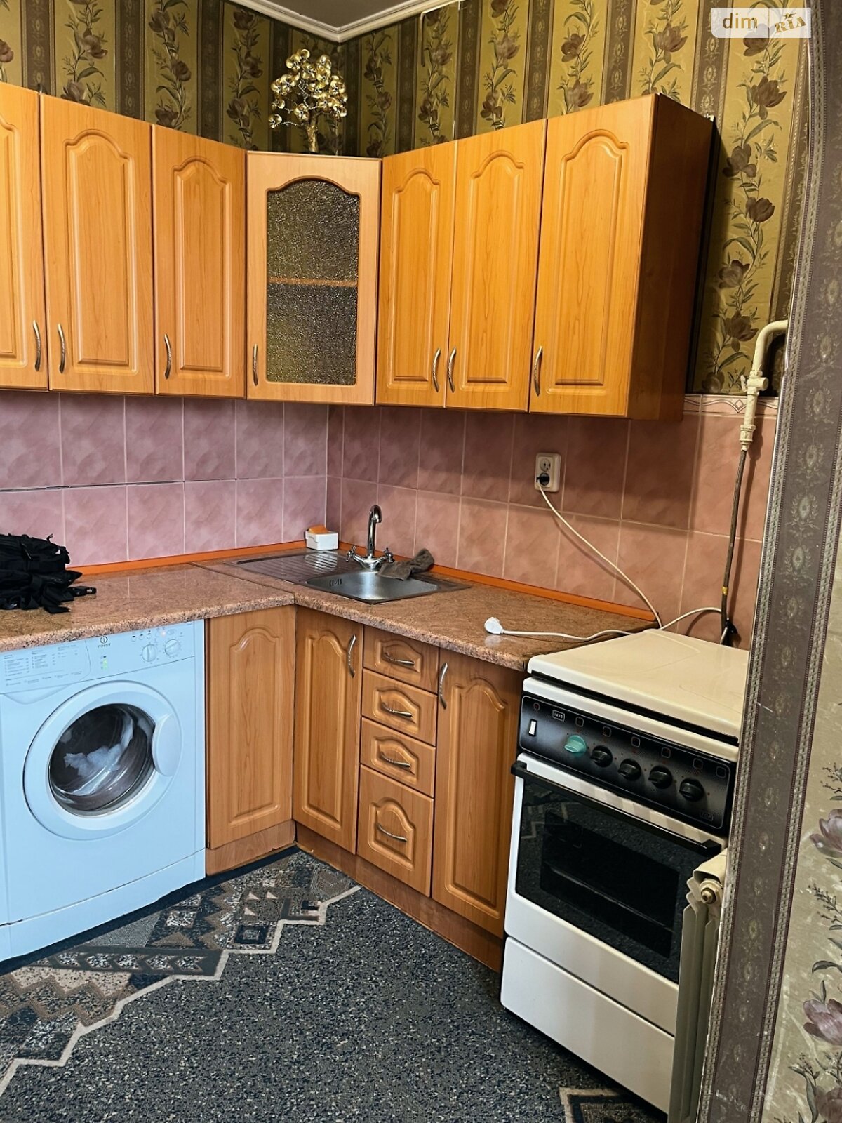 Comfortable 1-room apartment in Troeshchina, near amenities