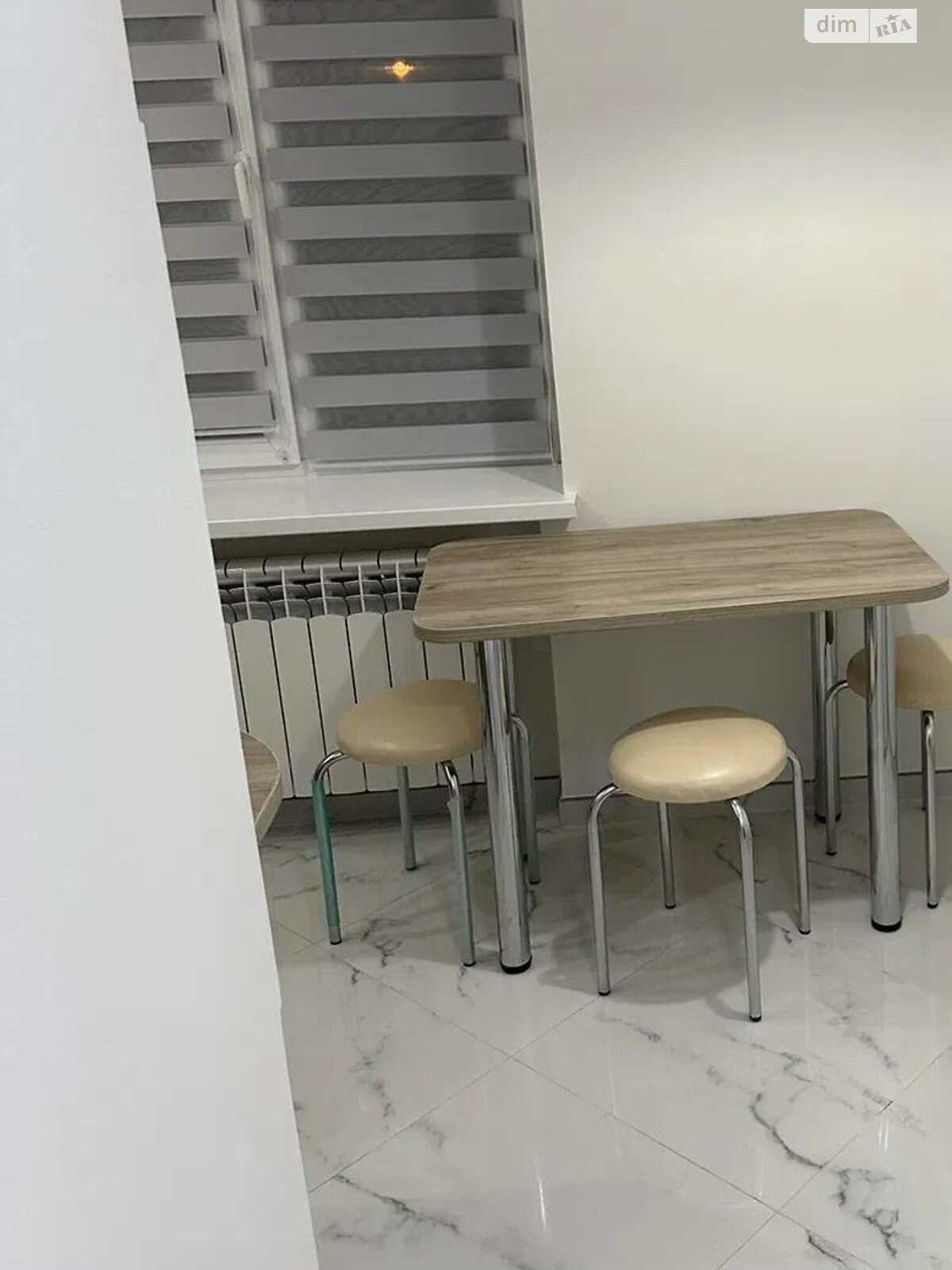 One-bedroom apartment with good renovation, fully furnished