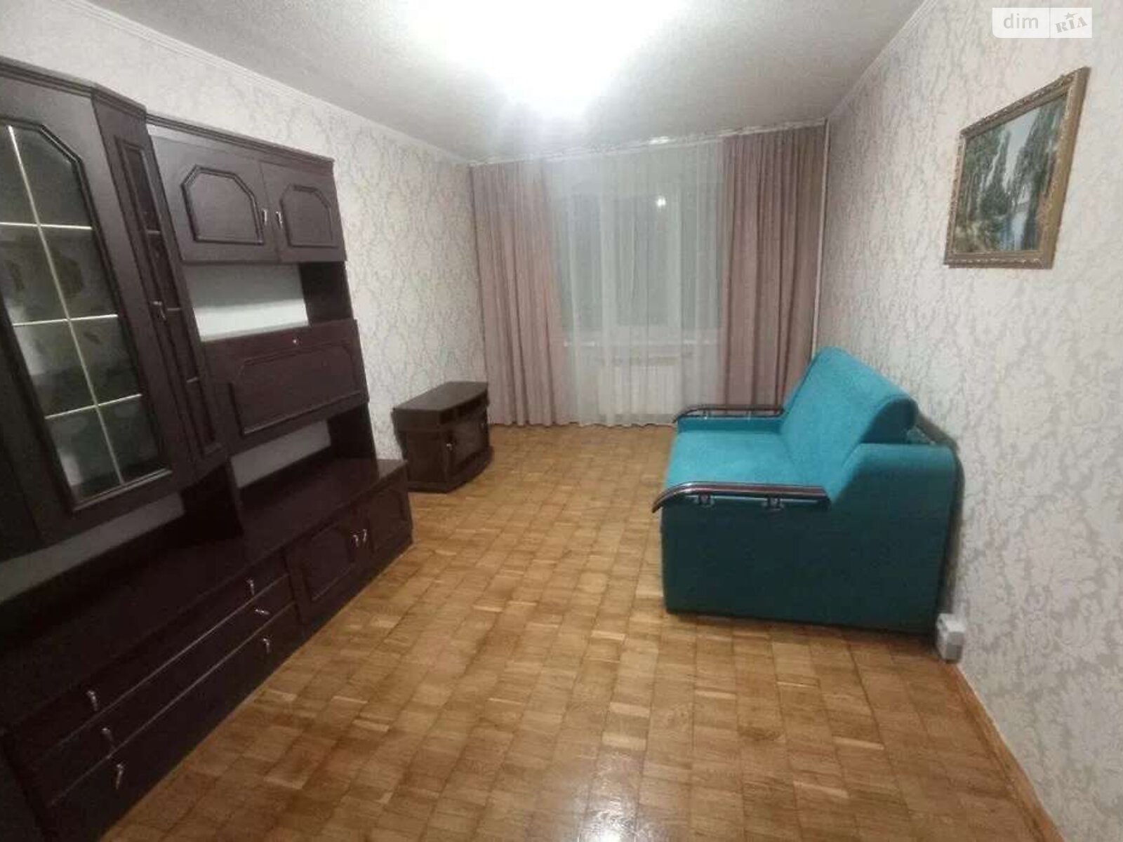 One-bedroom apartment near Olimpiyska Metro, Batiyeva Hora district