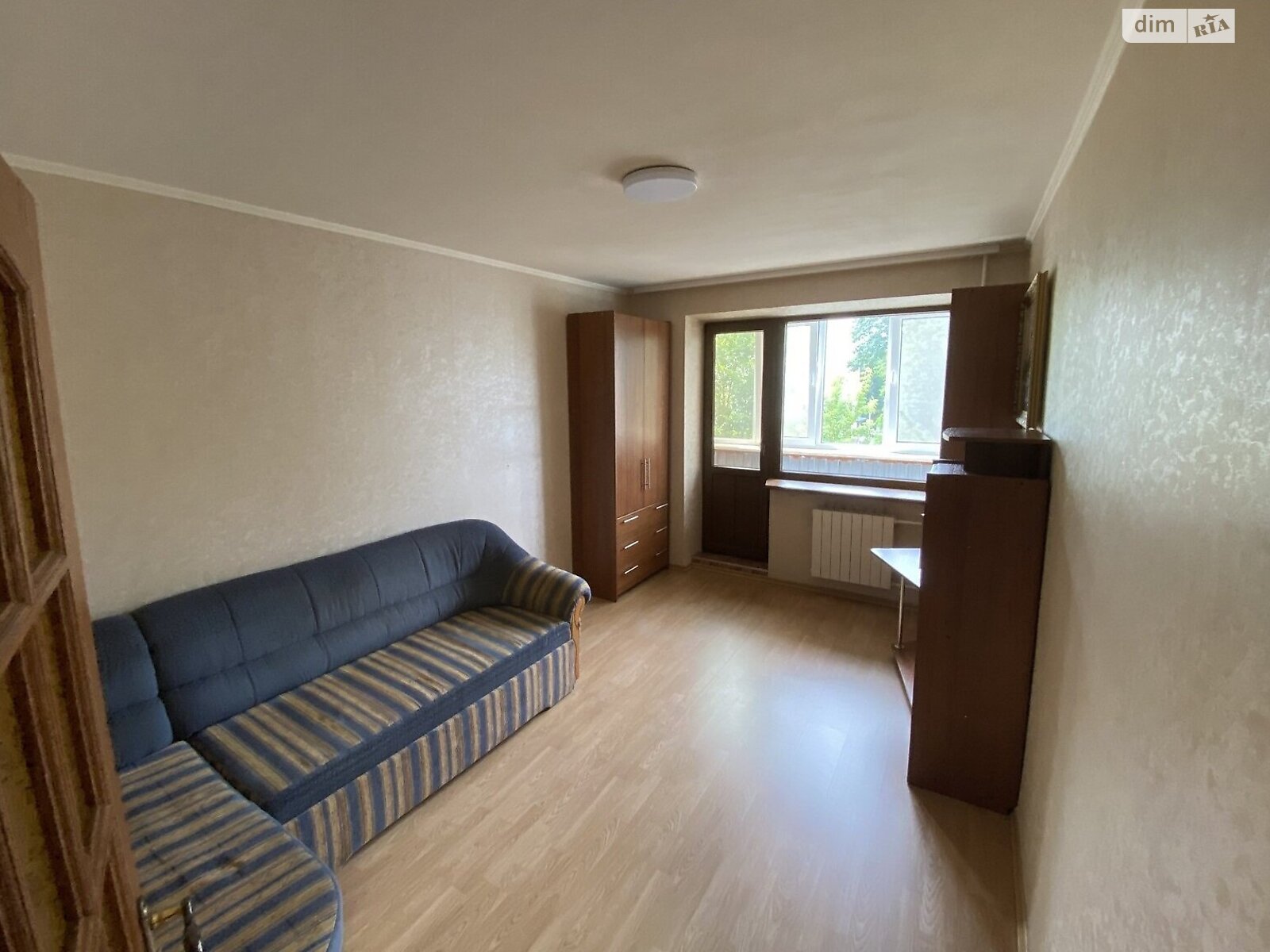 2-Room Apartment in Dubovo with Central Heating