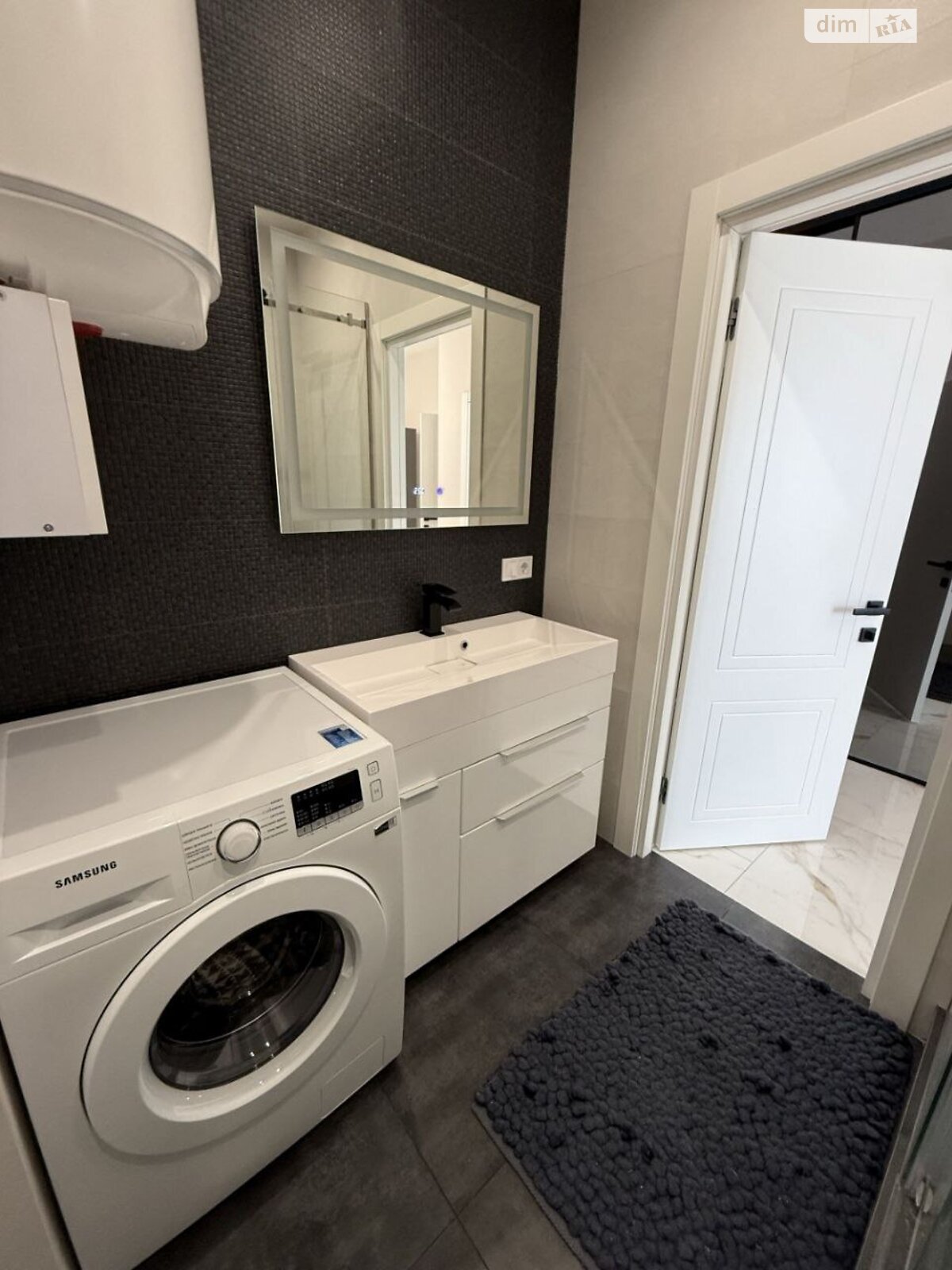 3-room studio apartment in Rybinsky Complex