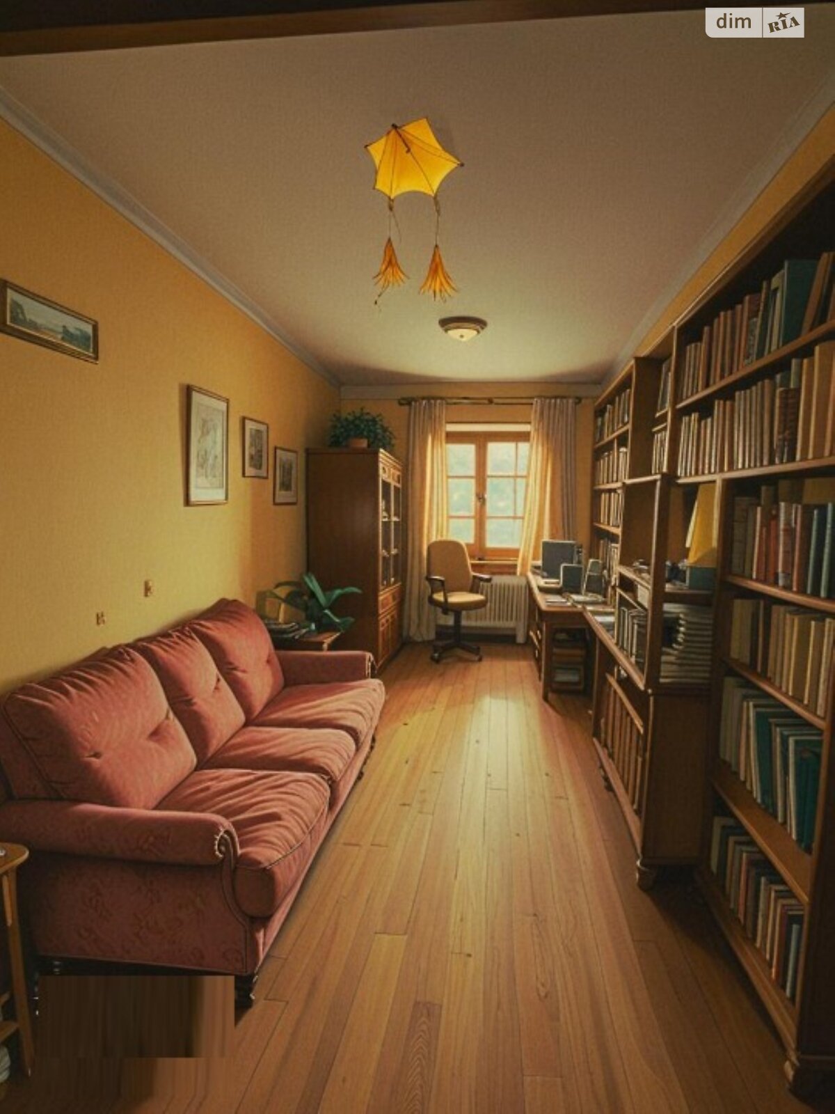 3-Room Apartment on Yevropeiska Street near Furmanov Stop