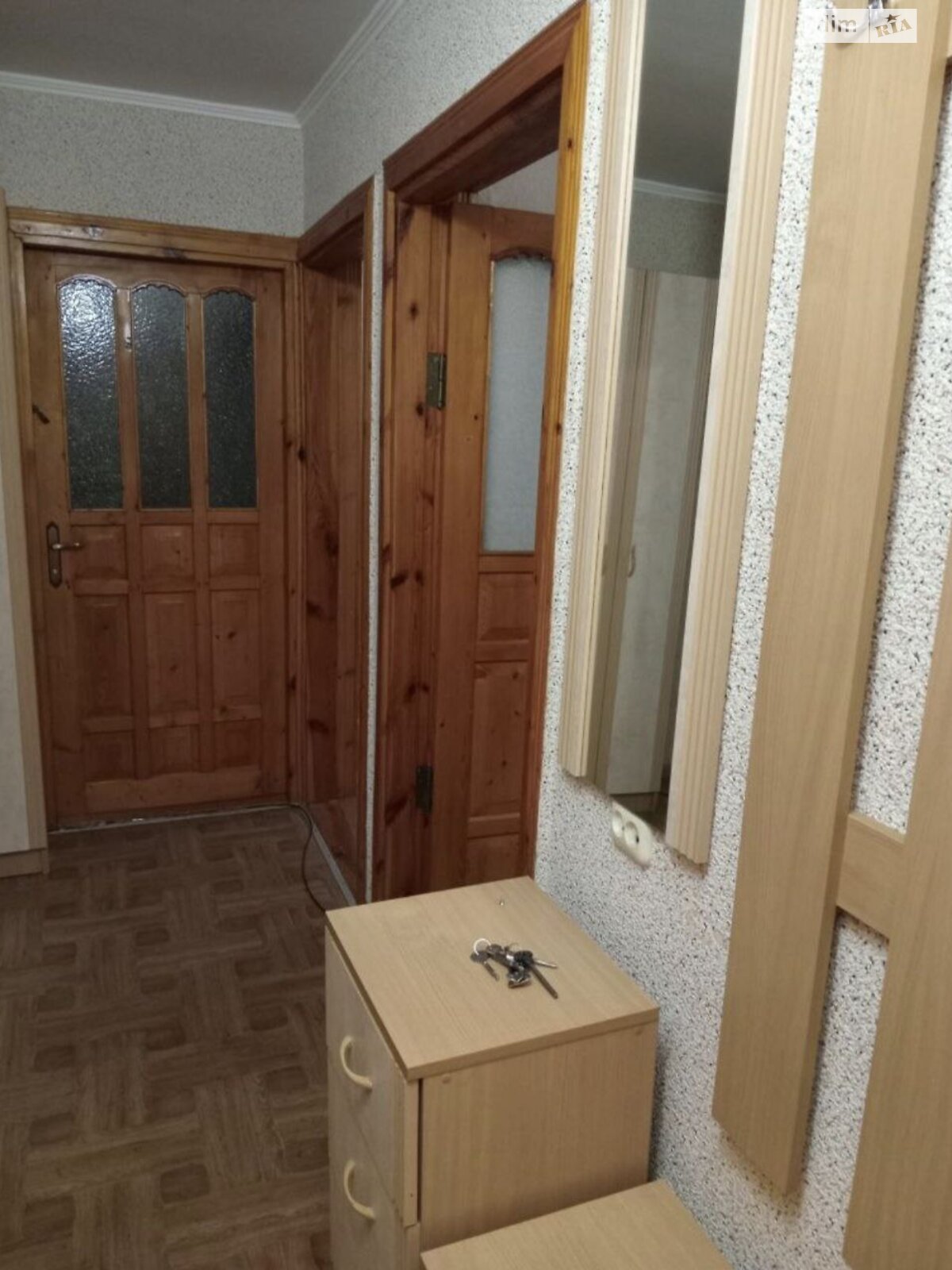 3-Room Apartment in Rakovo District with Convenient Location
