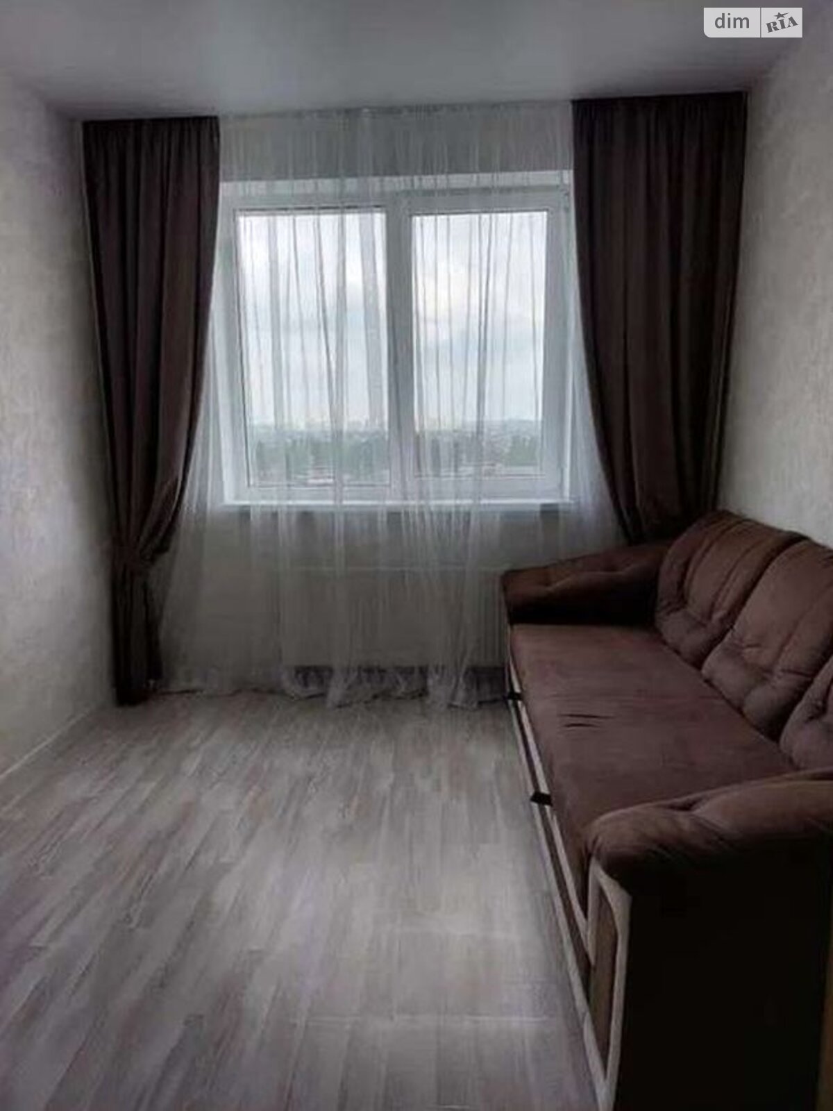 Long-term rental of a 1-room apartment on Prince Yaroslav the Wise Ave. 14