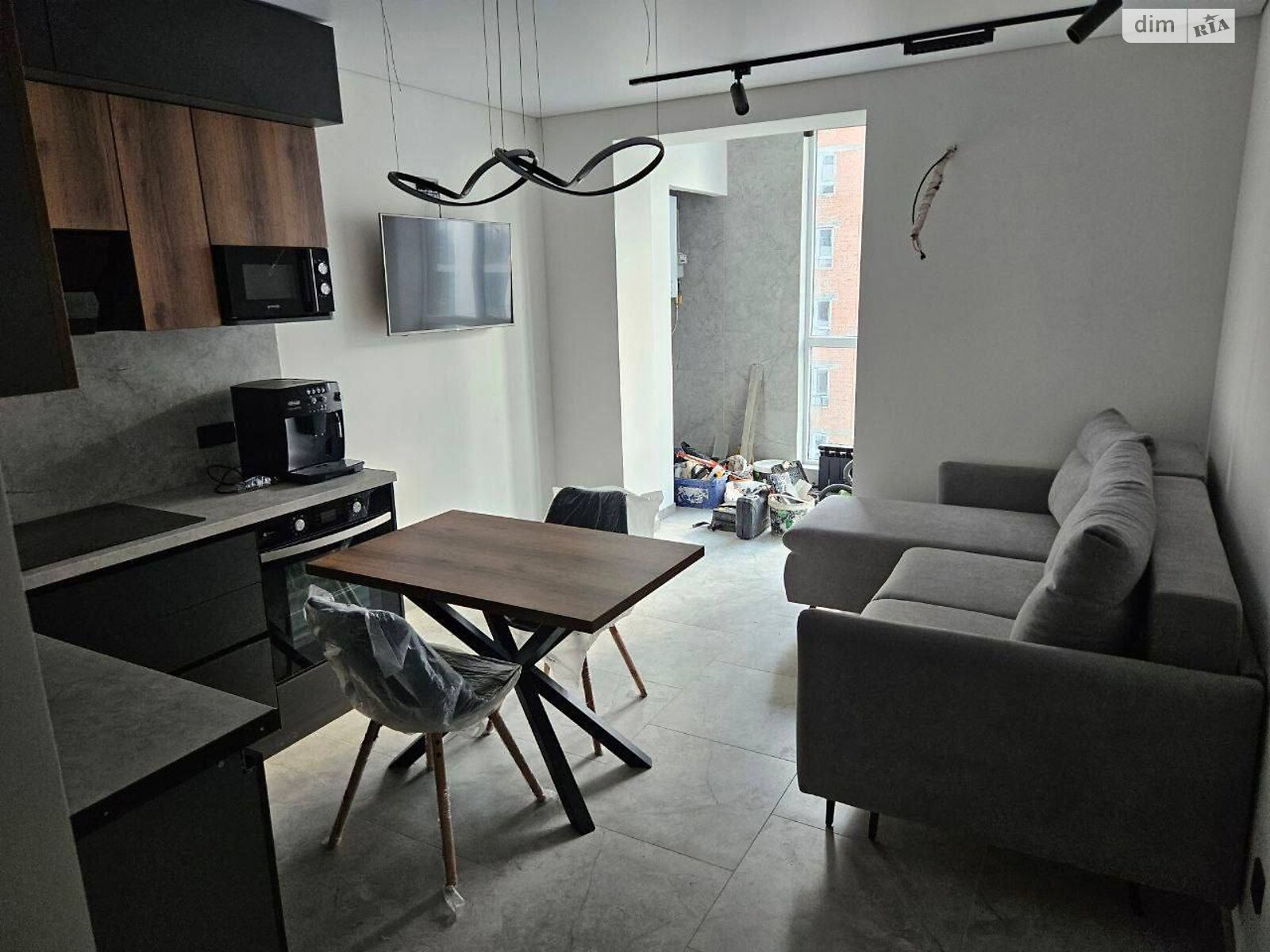 2-Room Apartment in Happy Complex, Dnipro