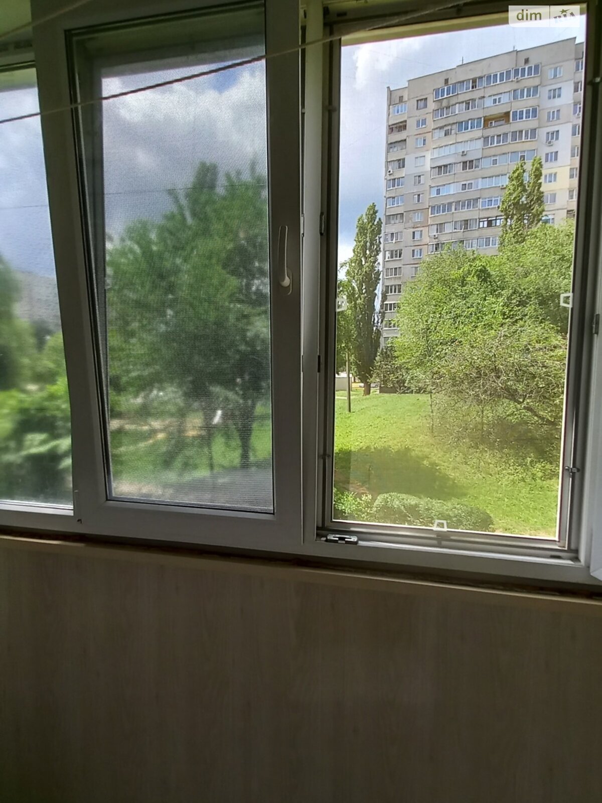 Two-room apartment on Alekseevka, 3rd floor of 9-story building