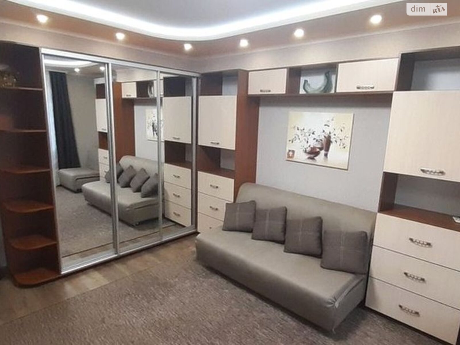 Cozy apartment near metro on Chokolovka with convenient location