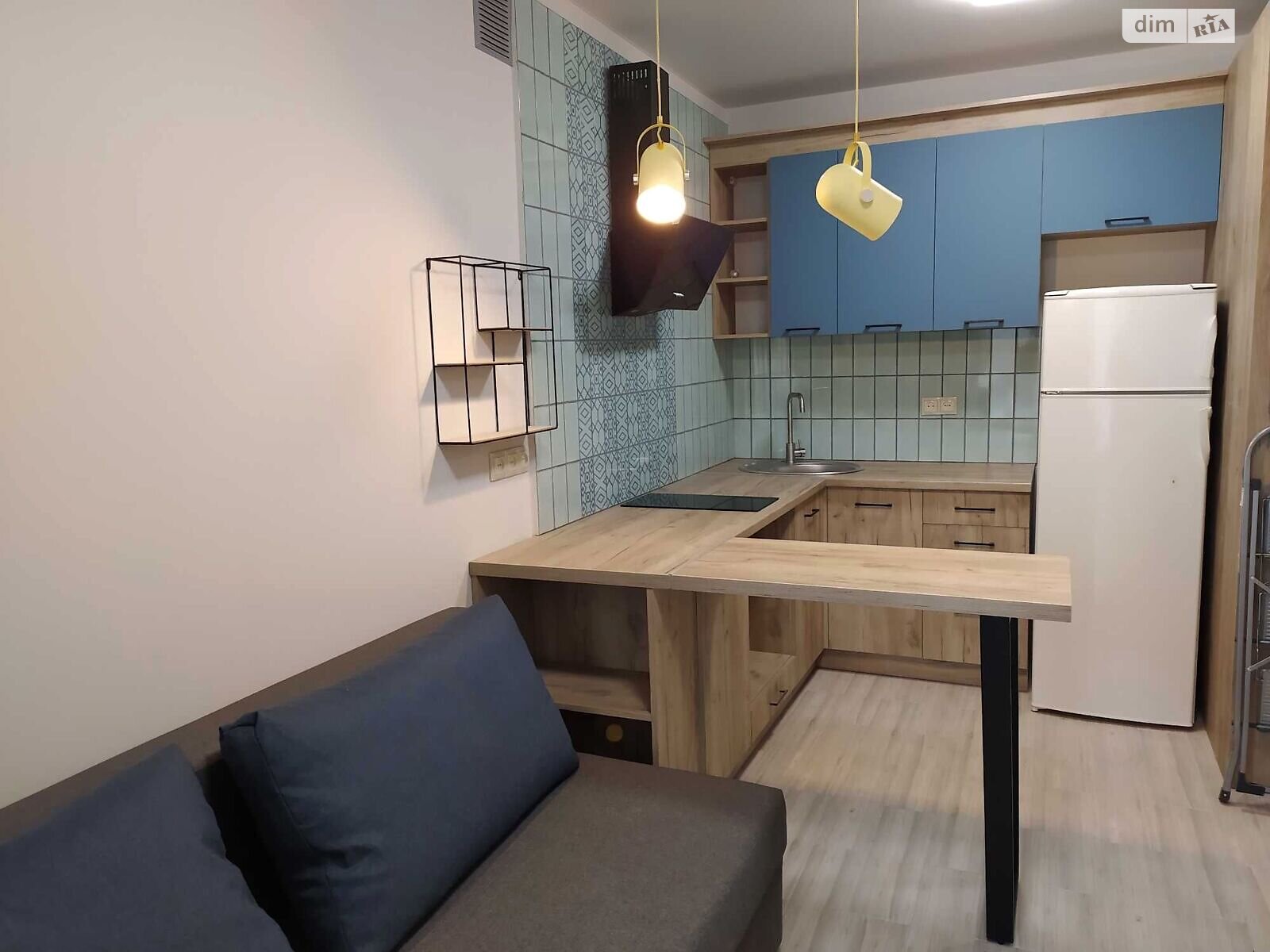 1-Bedroom Apartment with Designer Renovation