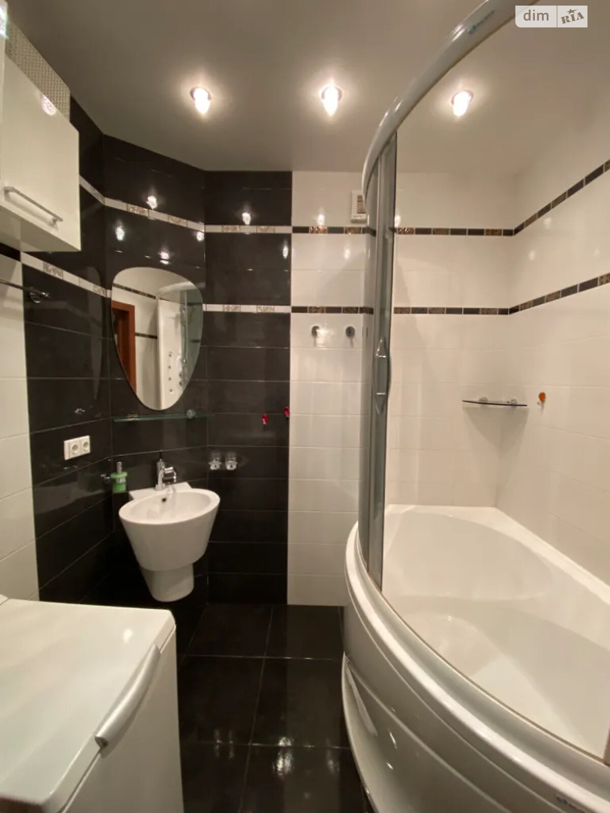 2-Room Apartment in Residential Complex 'Sozidatel'