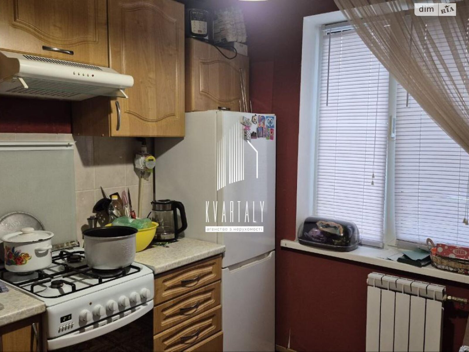 2-room apartment on Zdolbunivska Street, well-equipped and conveniently located