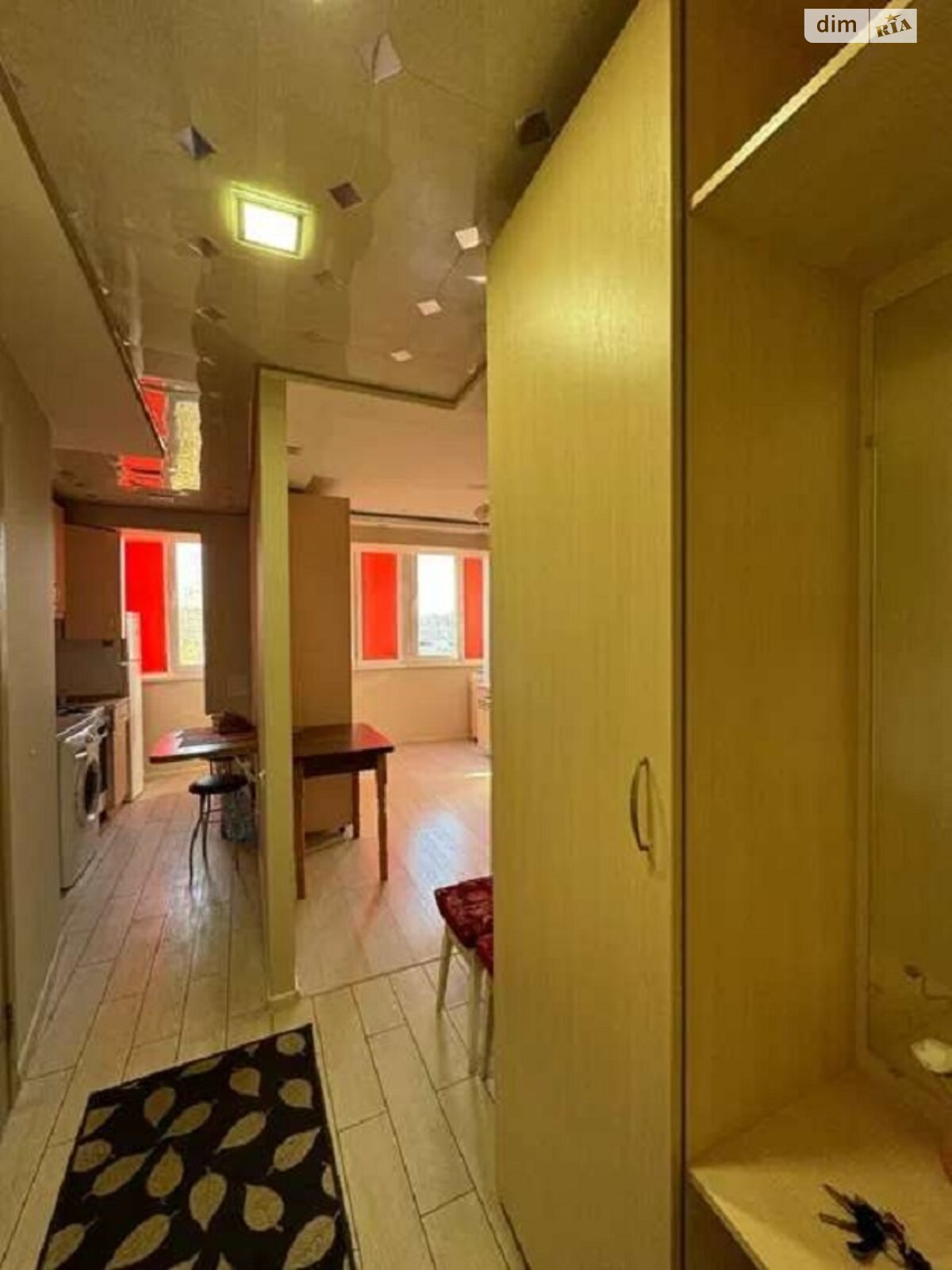 Cozy 1-Room Apartment Near Zhytomyrska Metro