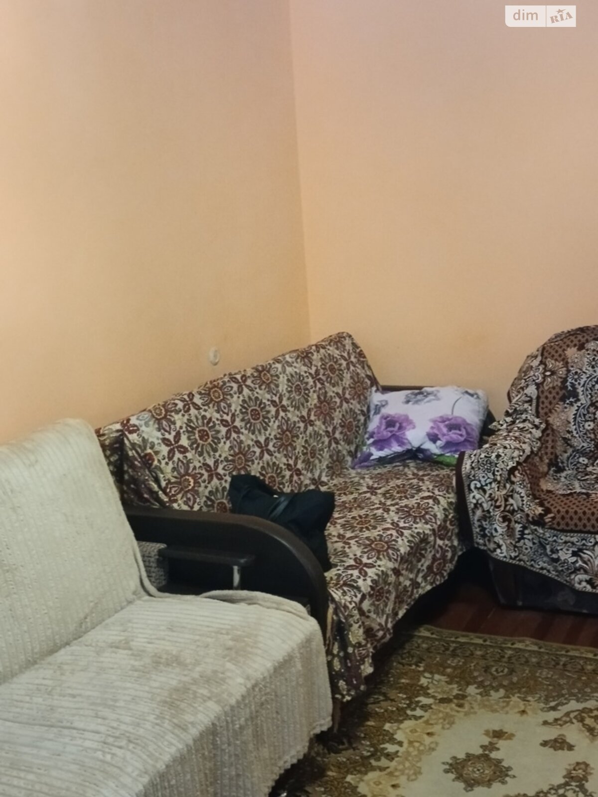 1-Room Apartment, Middle Floor, Yard View, Glazed Balcony