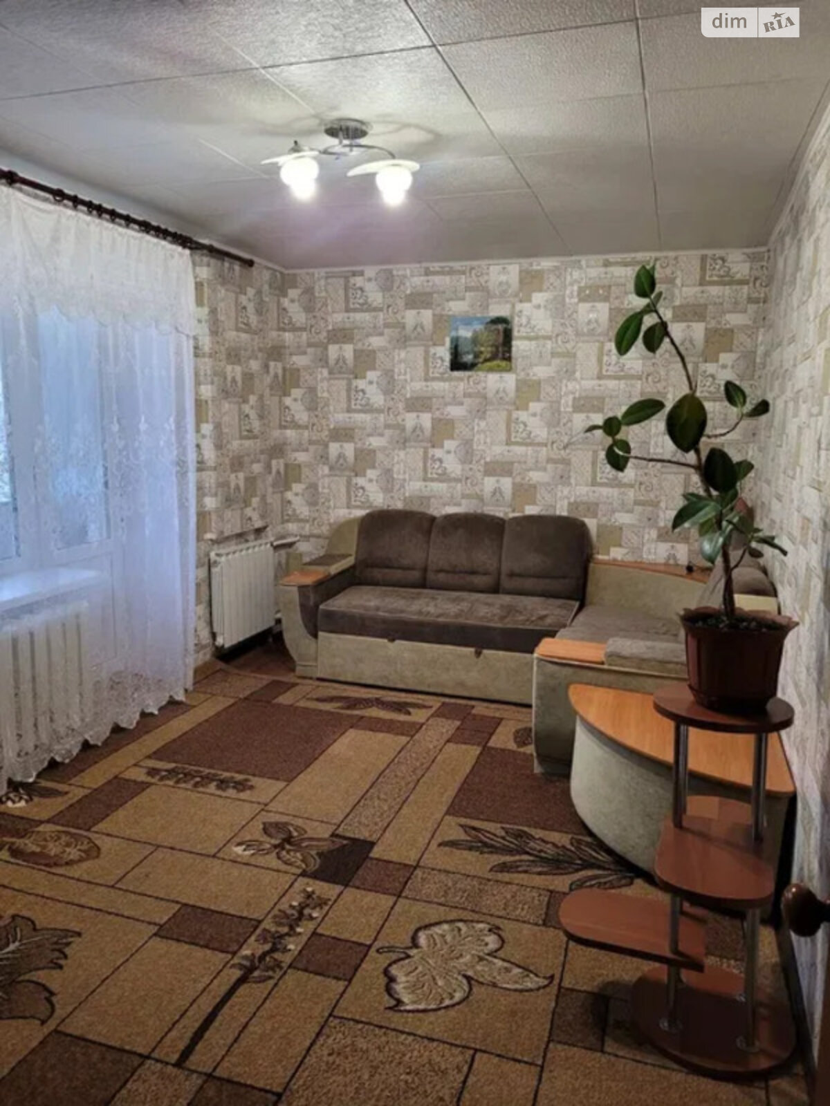 2-Room Apartment on Pylyp Orlyk Avenue, 5th Floor, 50m²