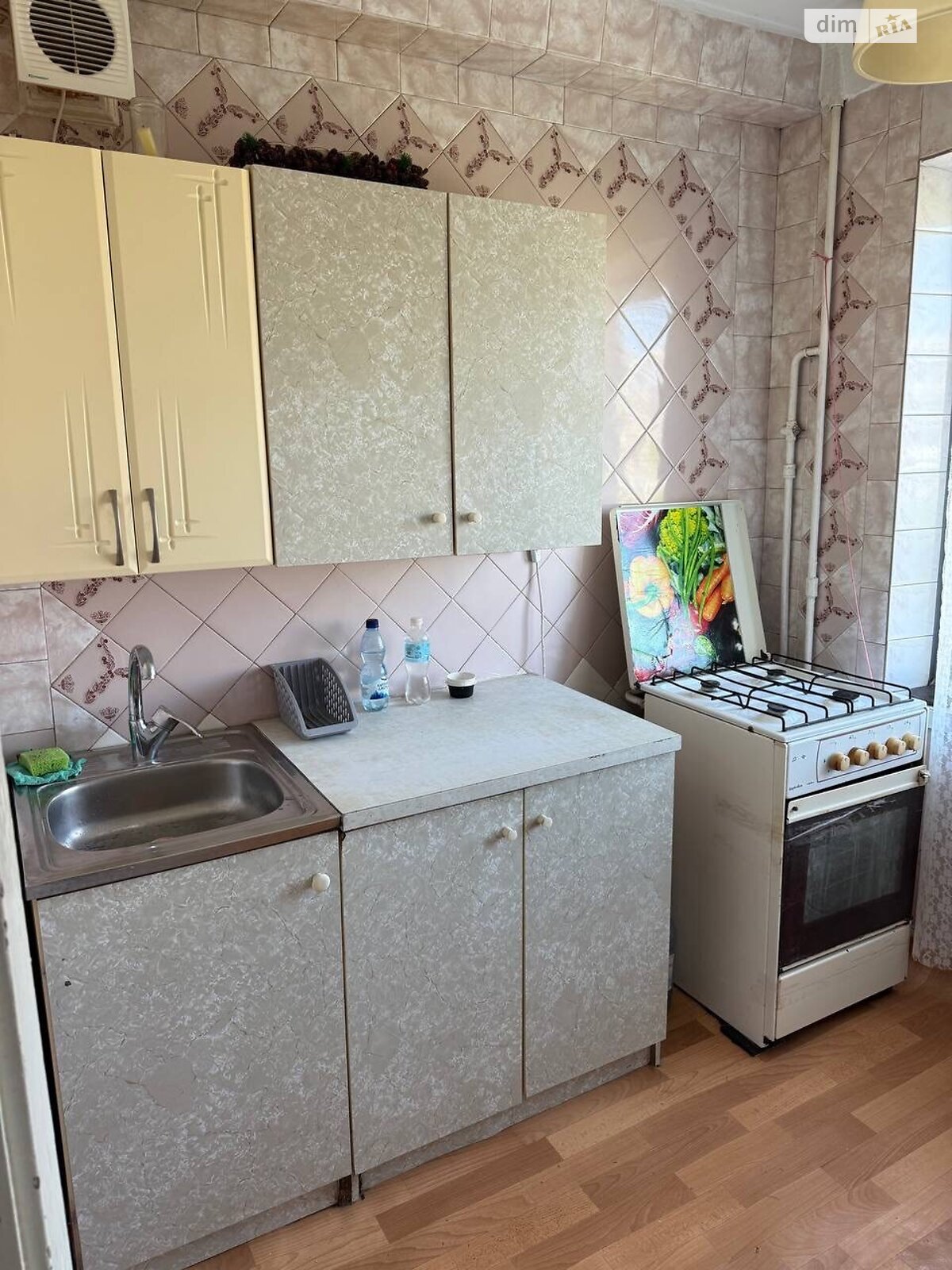 Cozy apartment near Obolon and Minskaya metro with all necessary amenities