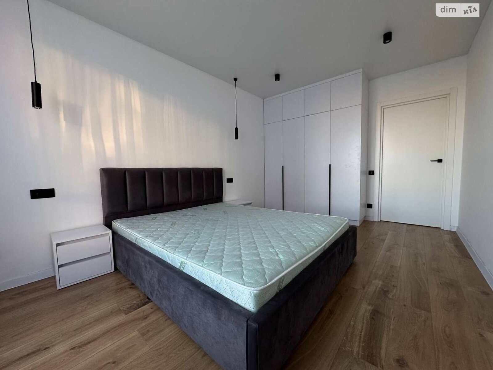 1-Bedroom Apartment with Studio Kitchen in Greenville Park