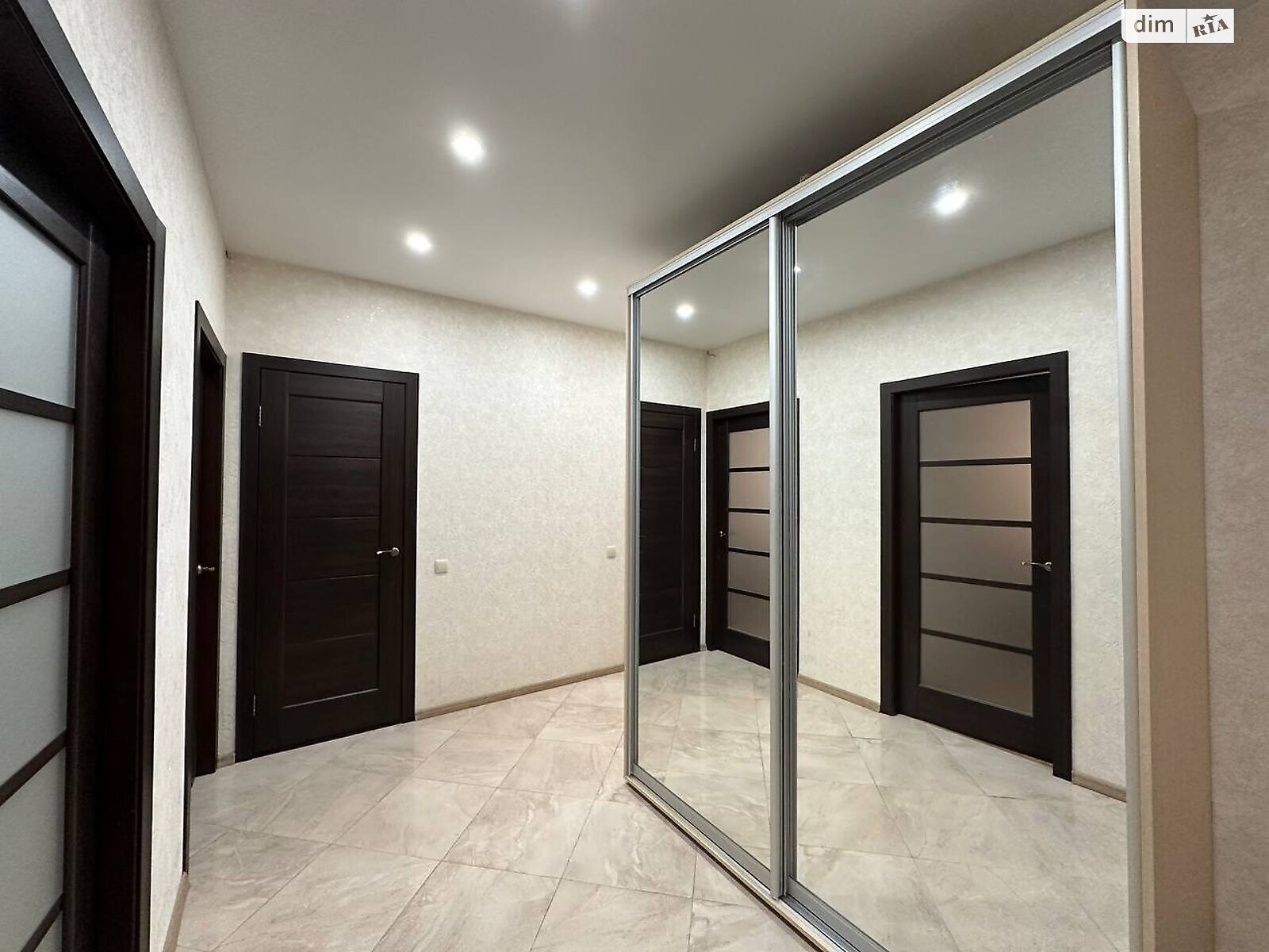 3-Room Apartment with Large Kitchen-Living Area, Dog-Friendly