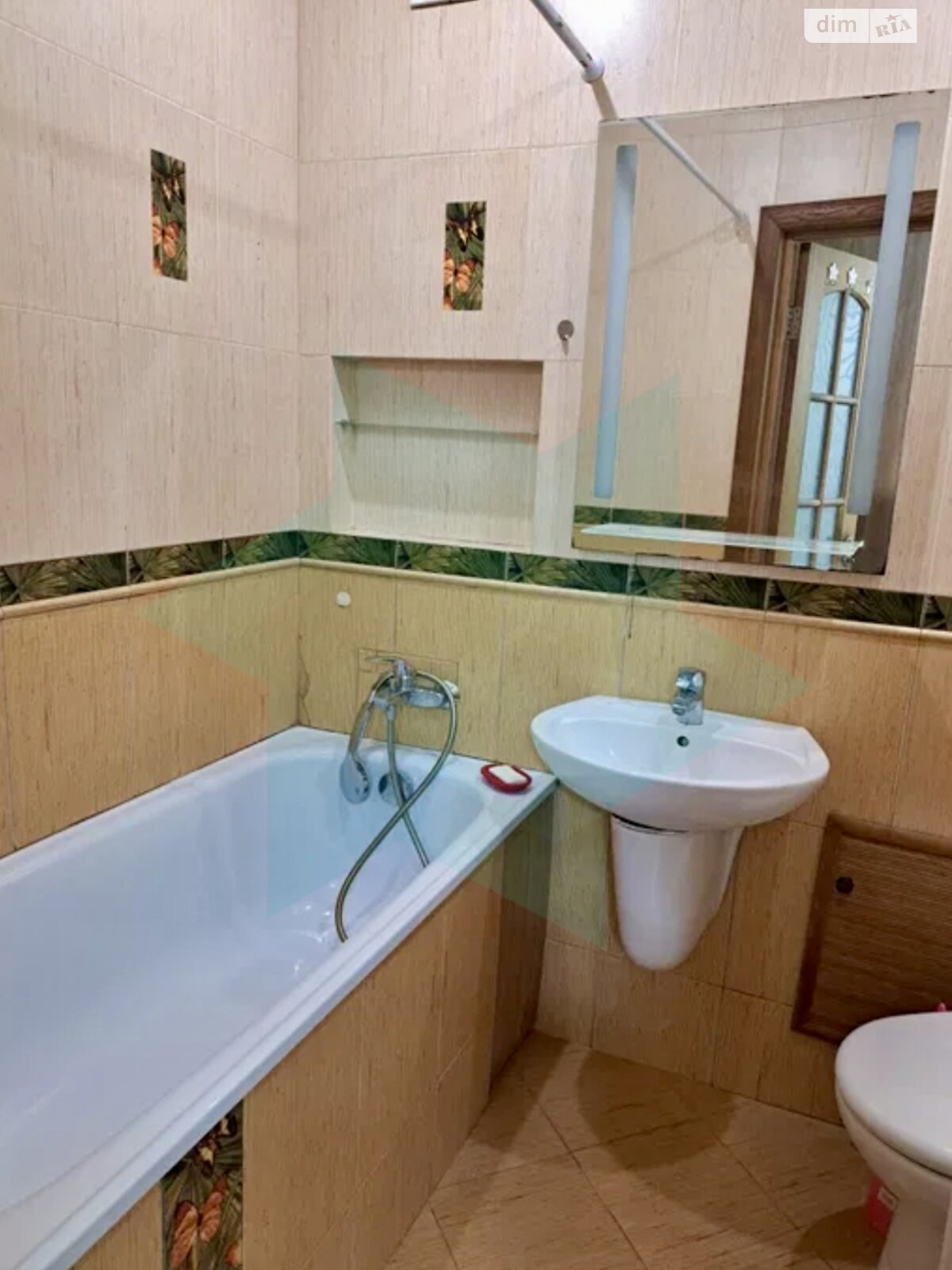 1-Room Apartment in Topol Residential Complex