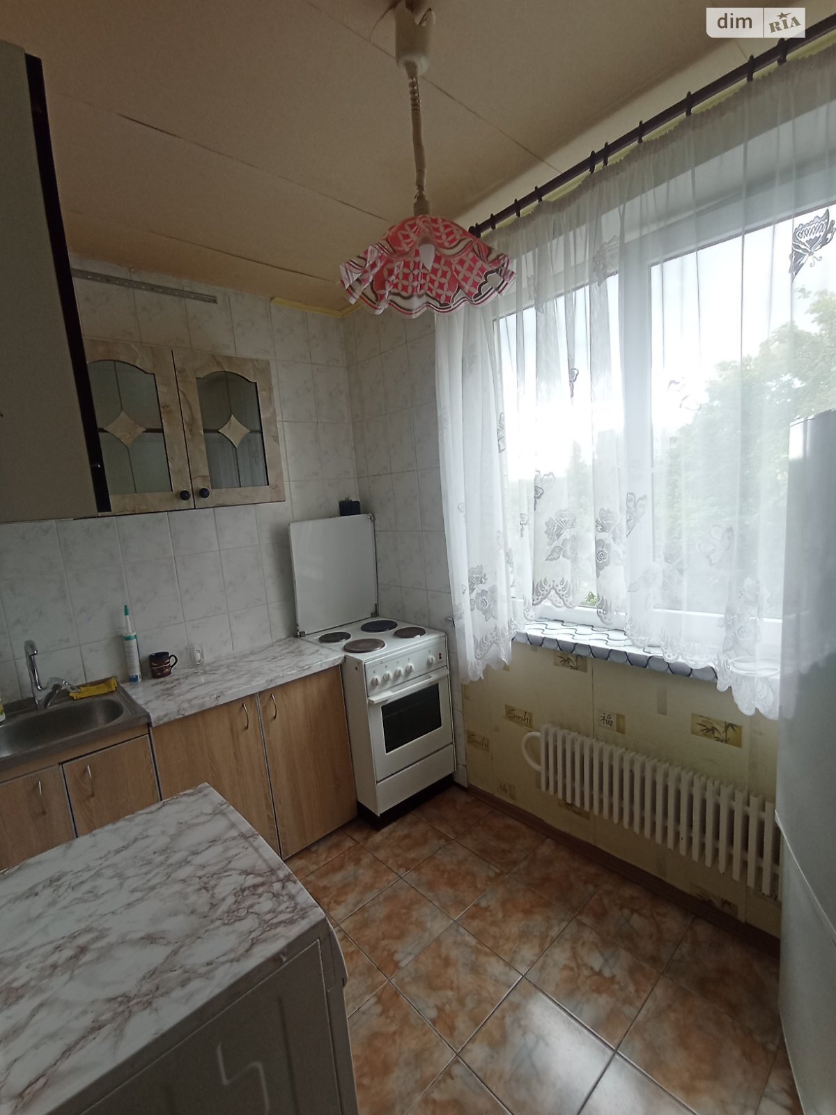 2-Room Apartment near Metro with Comfortable Furnishings