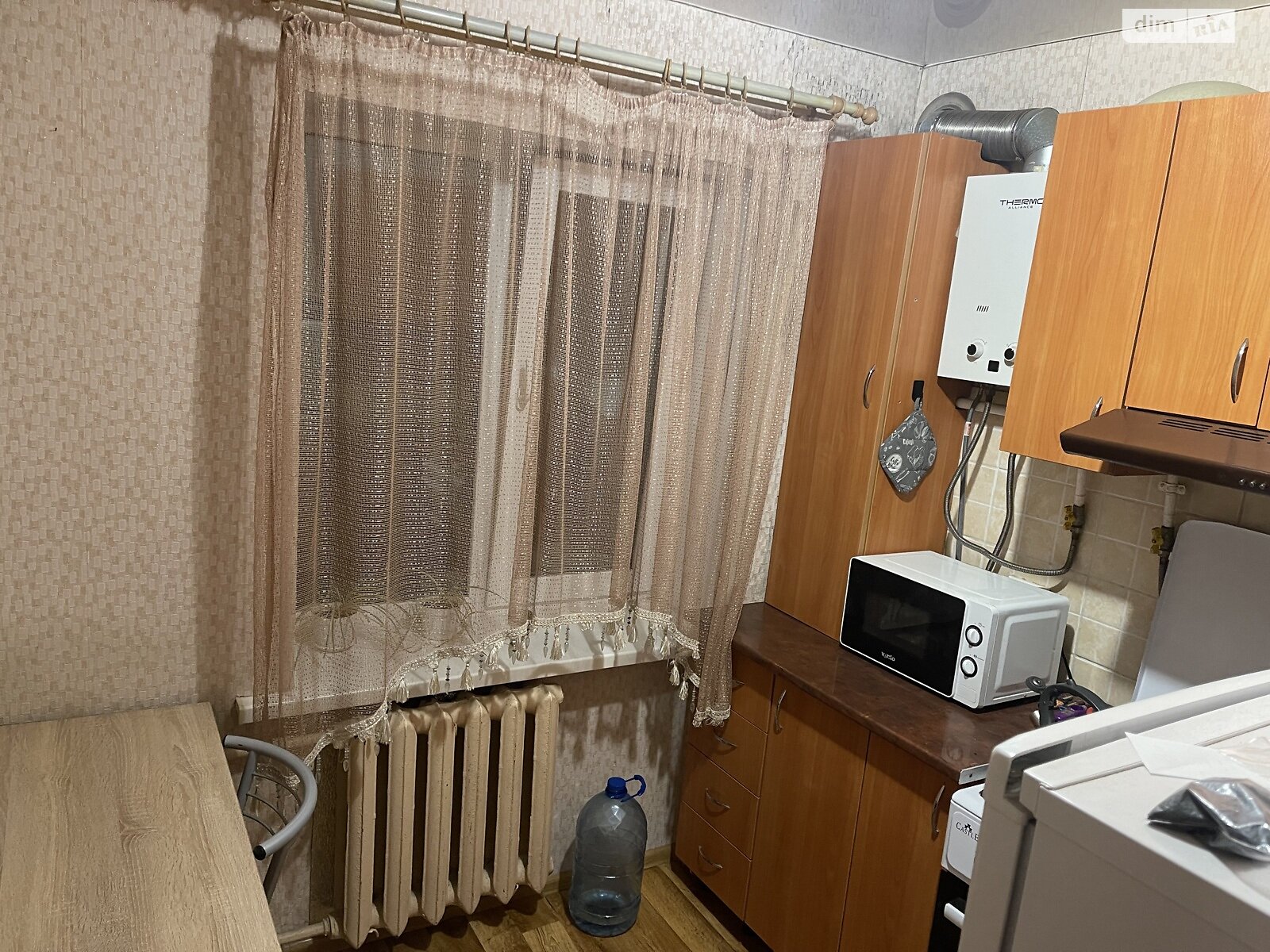 1-room apartment near the airplane on Khmelnytsky Highway