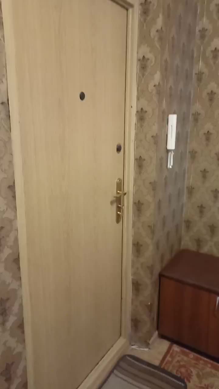 Two-room apartment on Alekseevka, 3rd floor of 9-story building