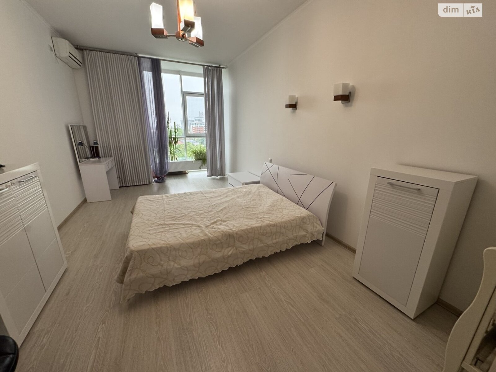 Two-bedroom apartment in Arcadia, 8 Pearl Complex, with direct sea view