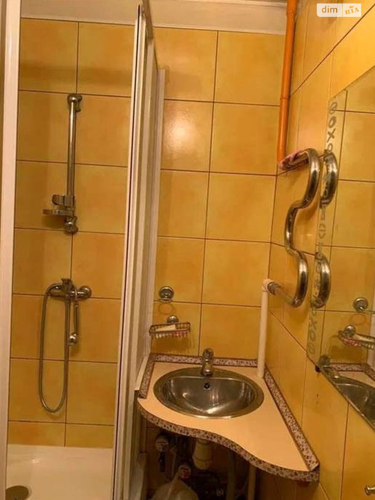 Comfortable apartment suitable for students or family, no pets allowed