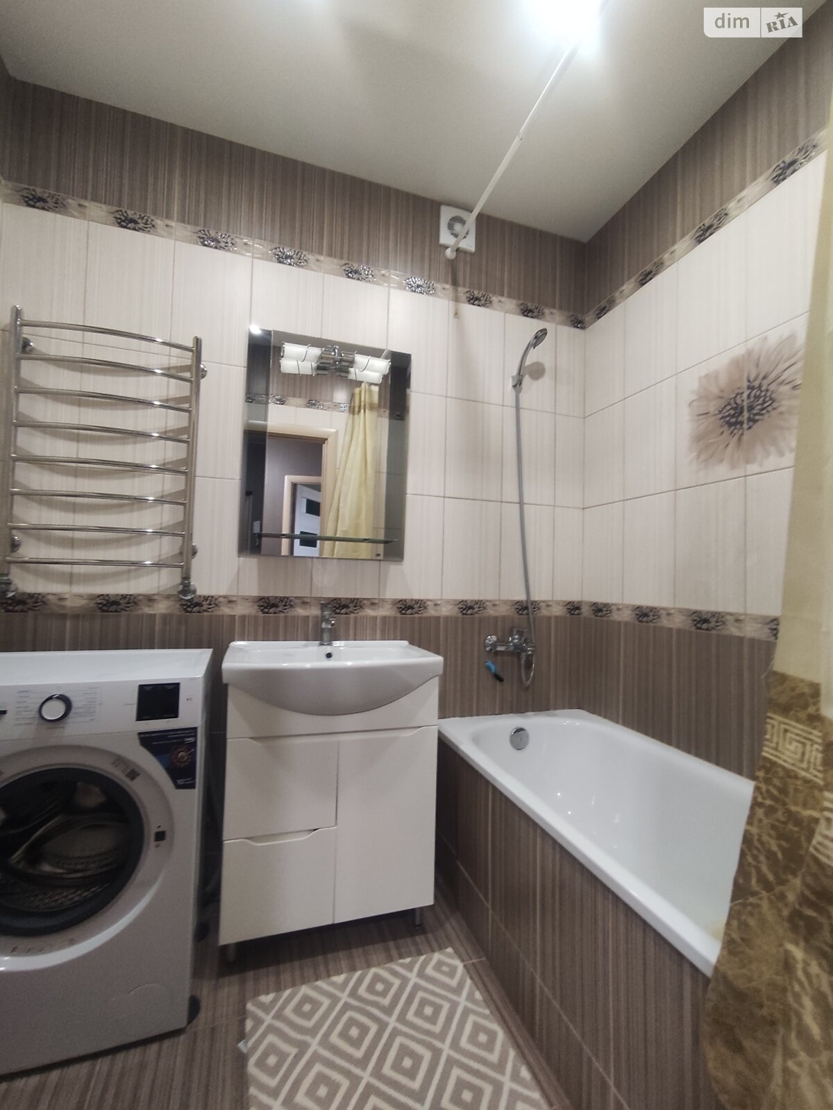 Fully Furnished Apartment with Autonomous Heating