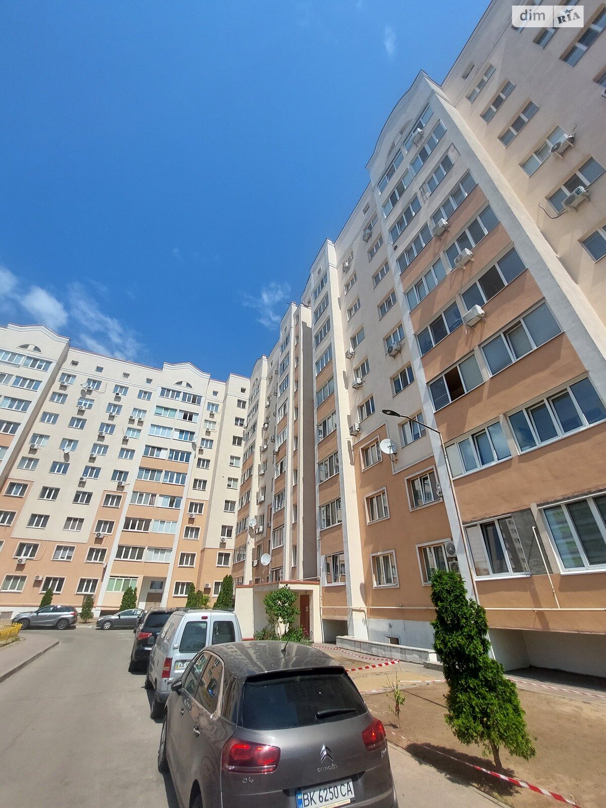2-room apartment in Sofiyivska Borshchagivka, fully equipped, close to metro