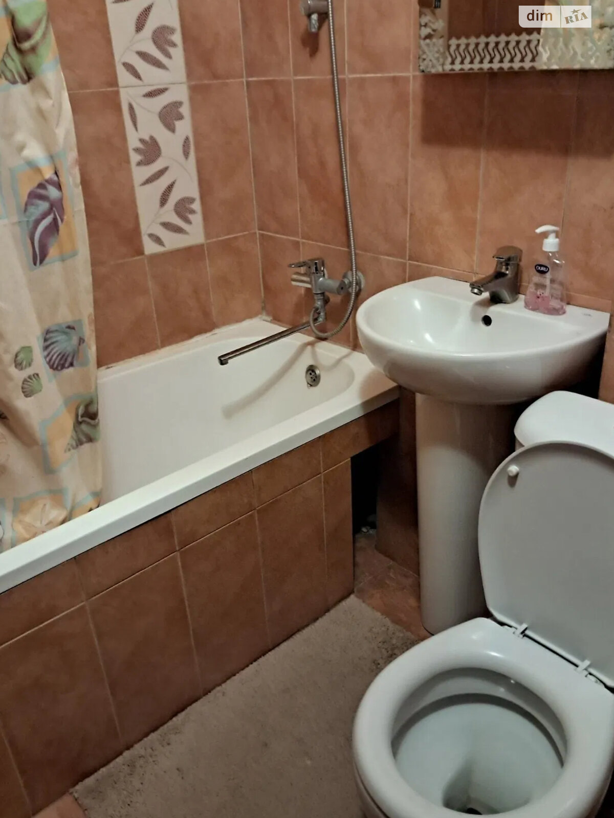 Apartment near Lesnaya metro, fresh renovation, ground floor