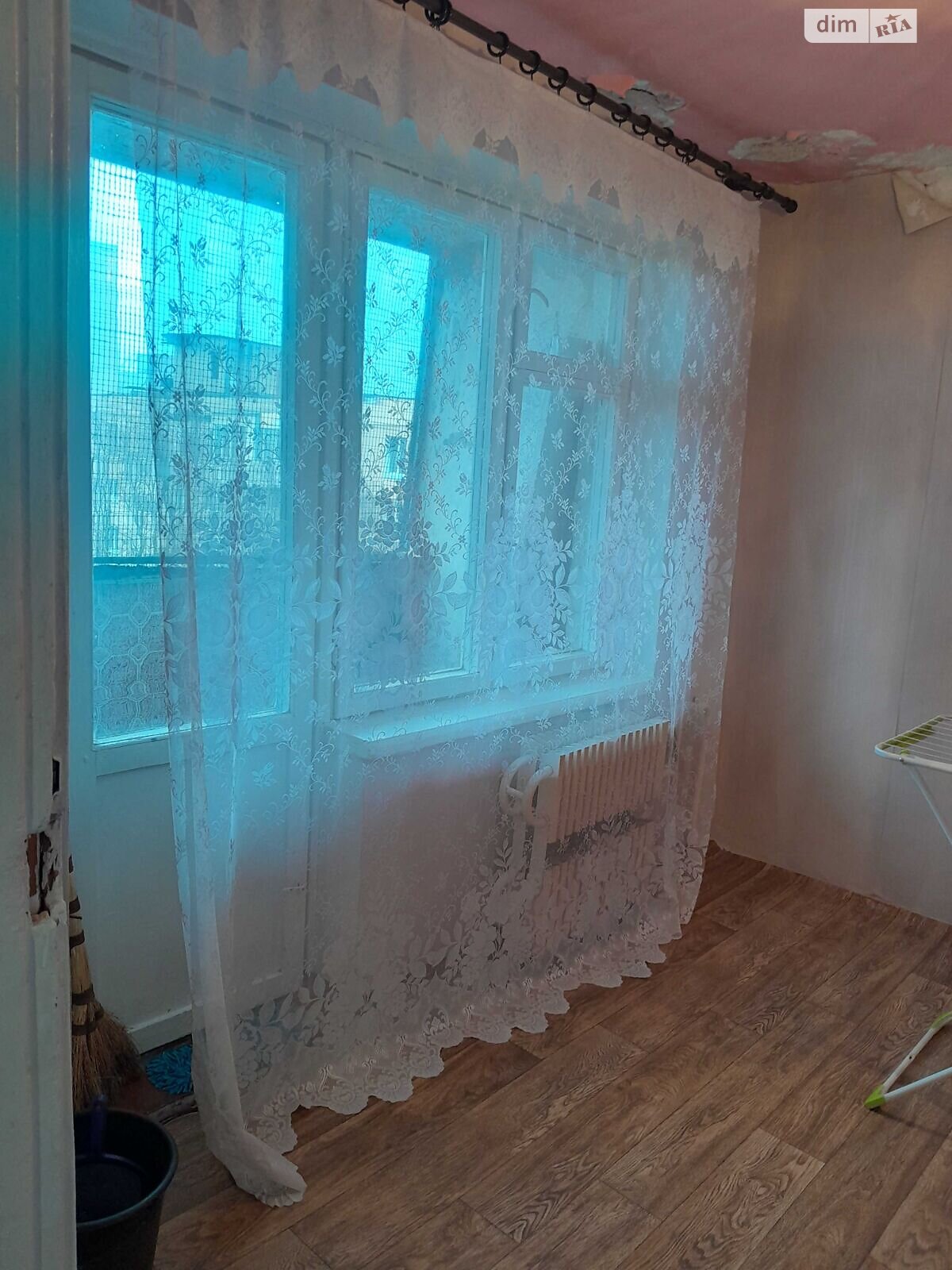 3-Room Apartment on Krasniy Kamen, 9th Floor, 58 sq.m