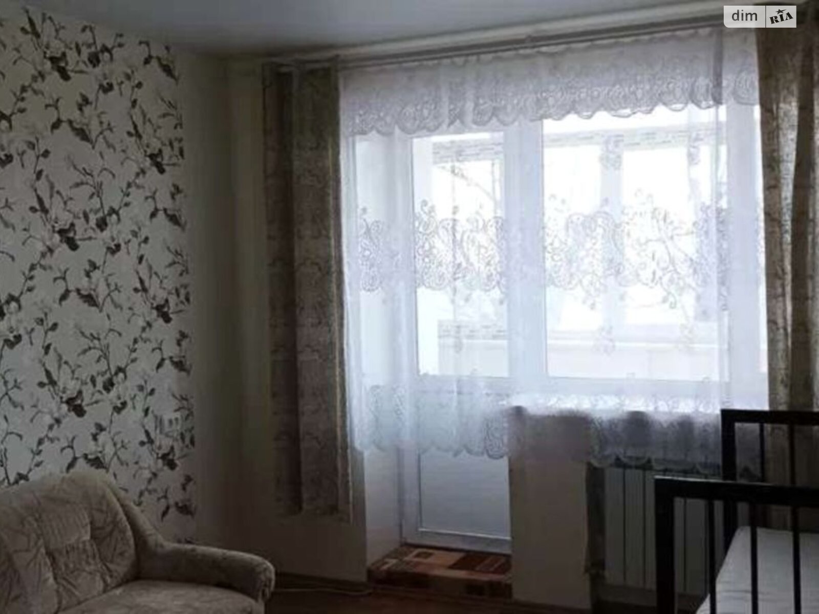 2-Room Apartment on Rabochaya Street with Full Amenities