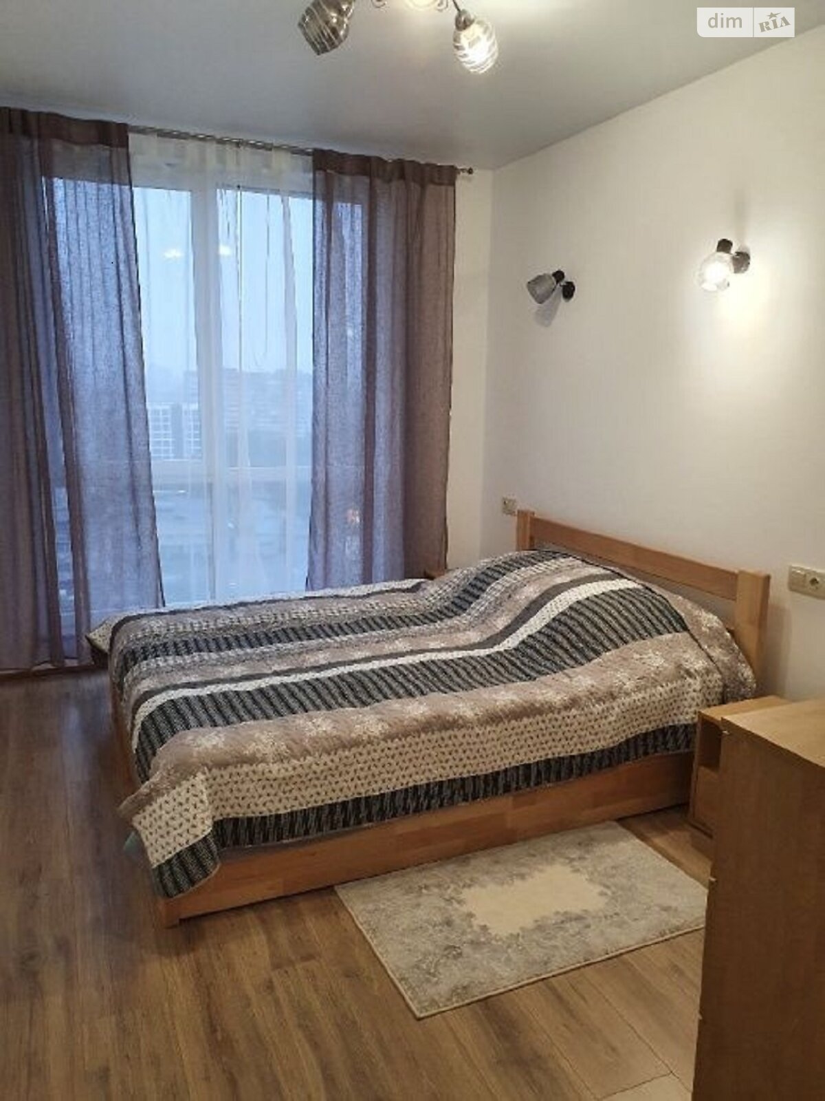 2-Level Apartment with Kitchen Studio, Warm and Spacious