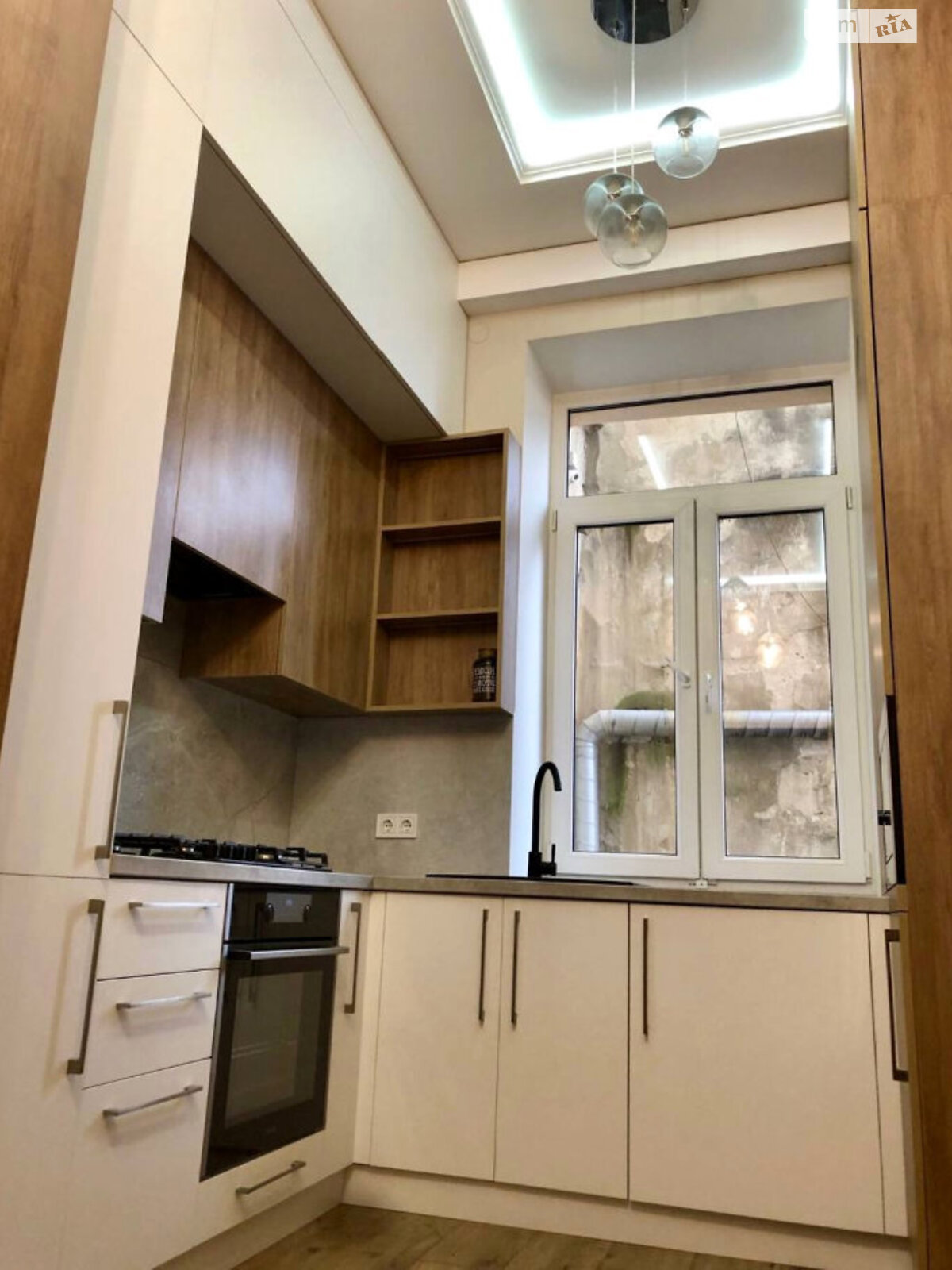 1-Bedroom Apartment with Full Amenities