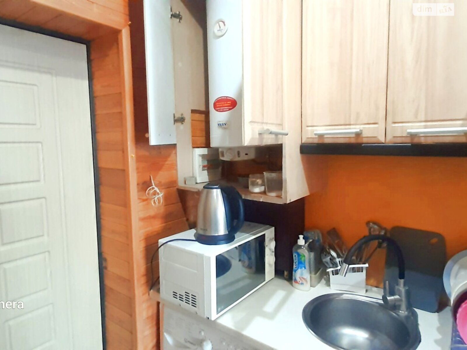 Cozy Furnished Studio Apartment with Private Bathroom and Kitchen