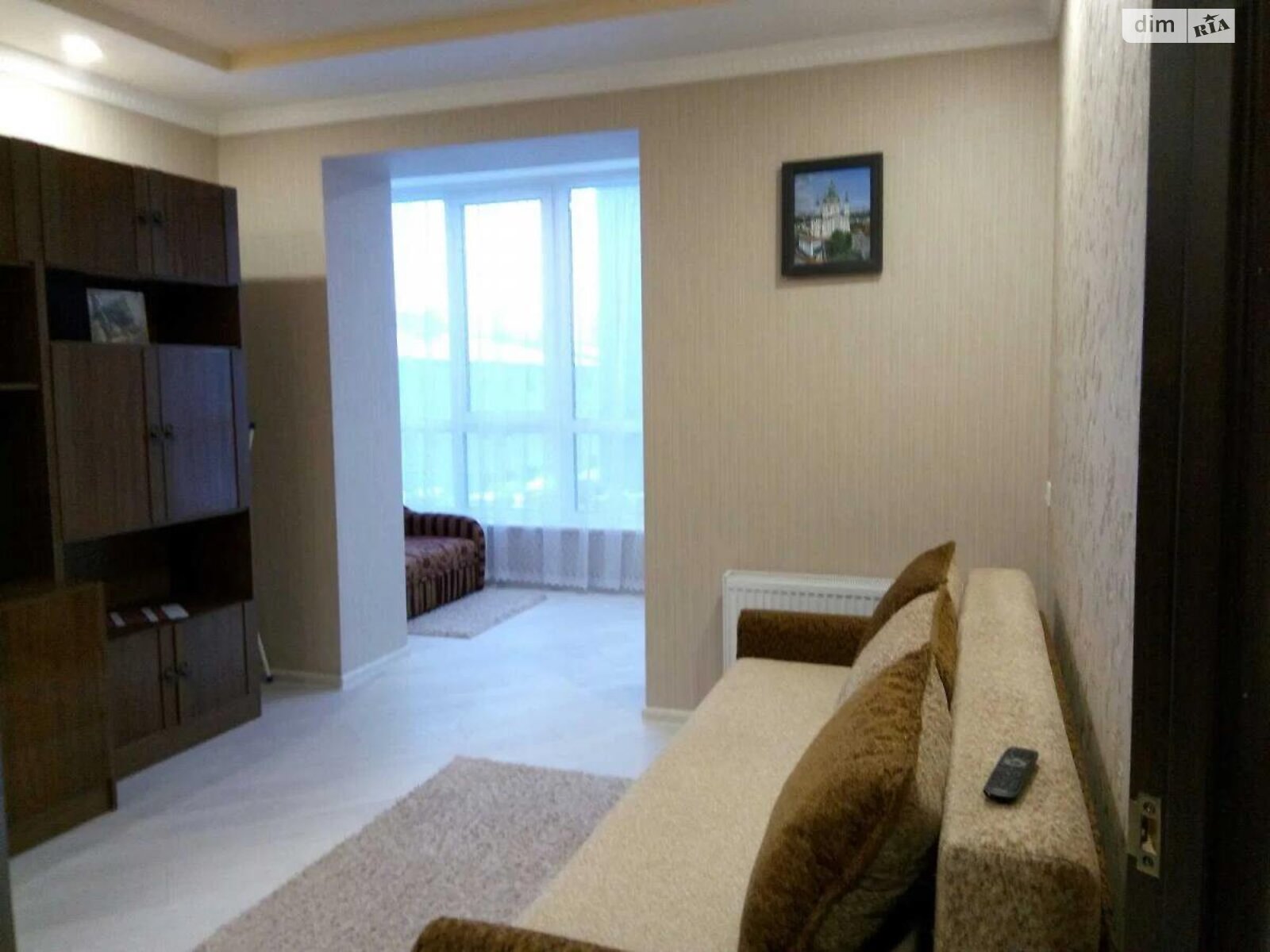 Spacious 1-Bedroom Apartment near Victoria Gardens